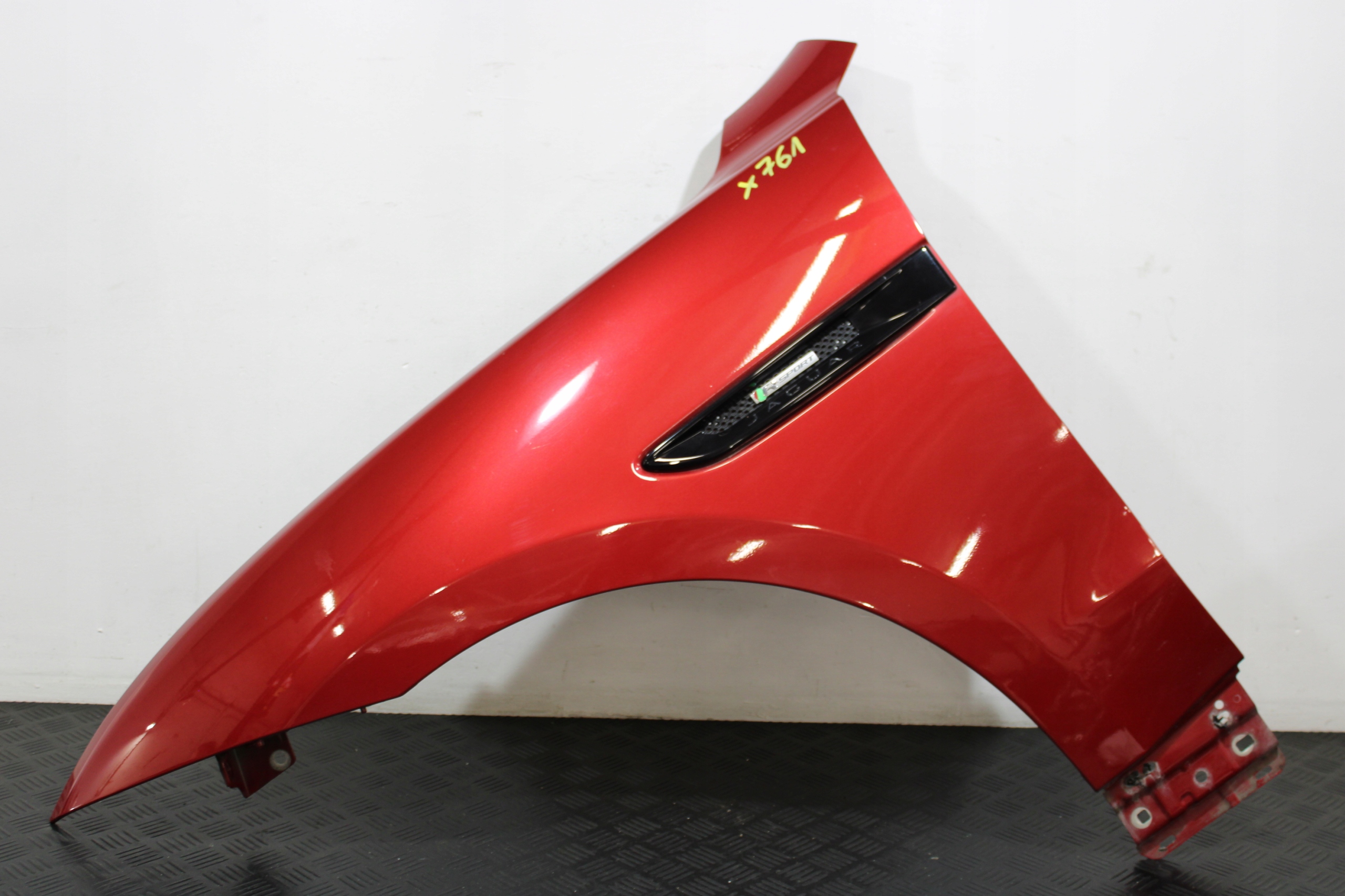fender left front front JAGUAR F-PACE X761 R-SPORT 2017