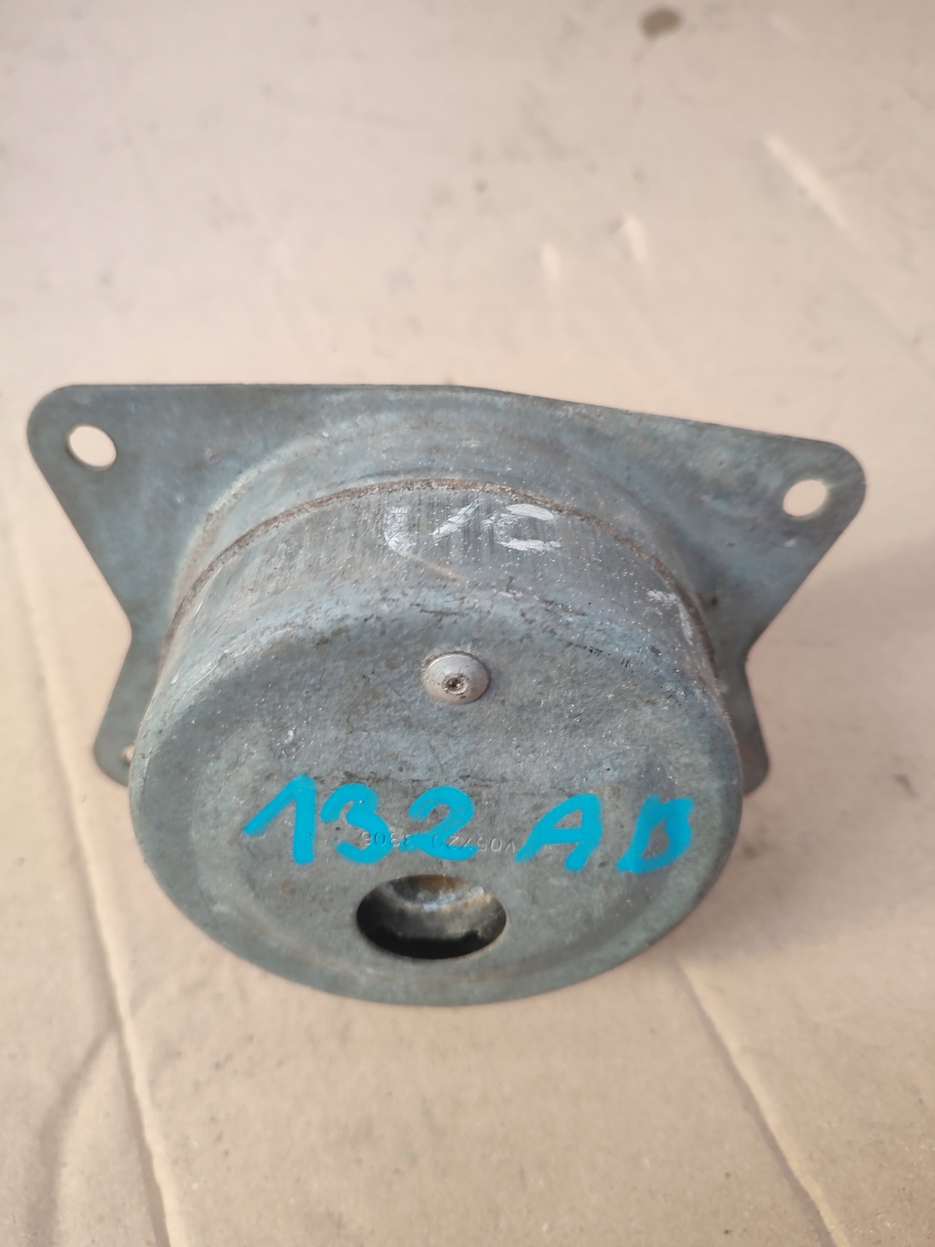 Console Support Support plaque Moteur OPEL VECTRA C V05729 V05214