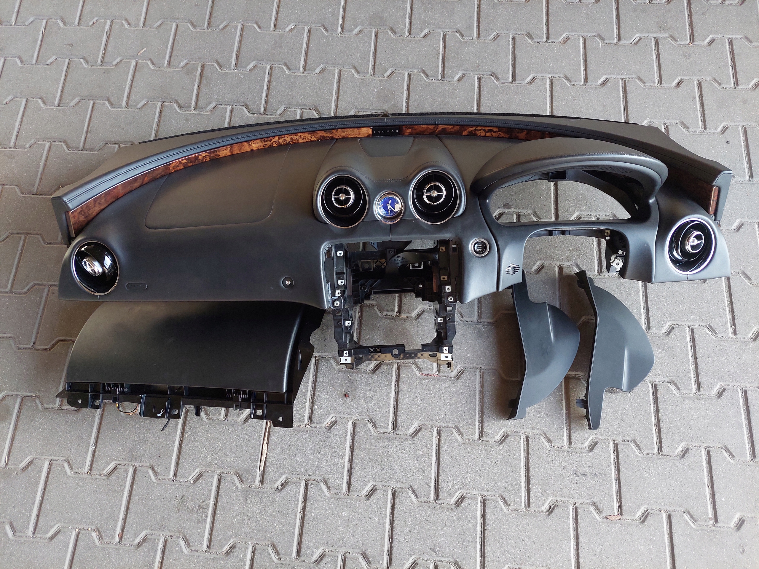 dashboard console DASHBOARD UK JAGUAR XJ IV X351