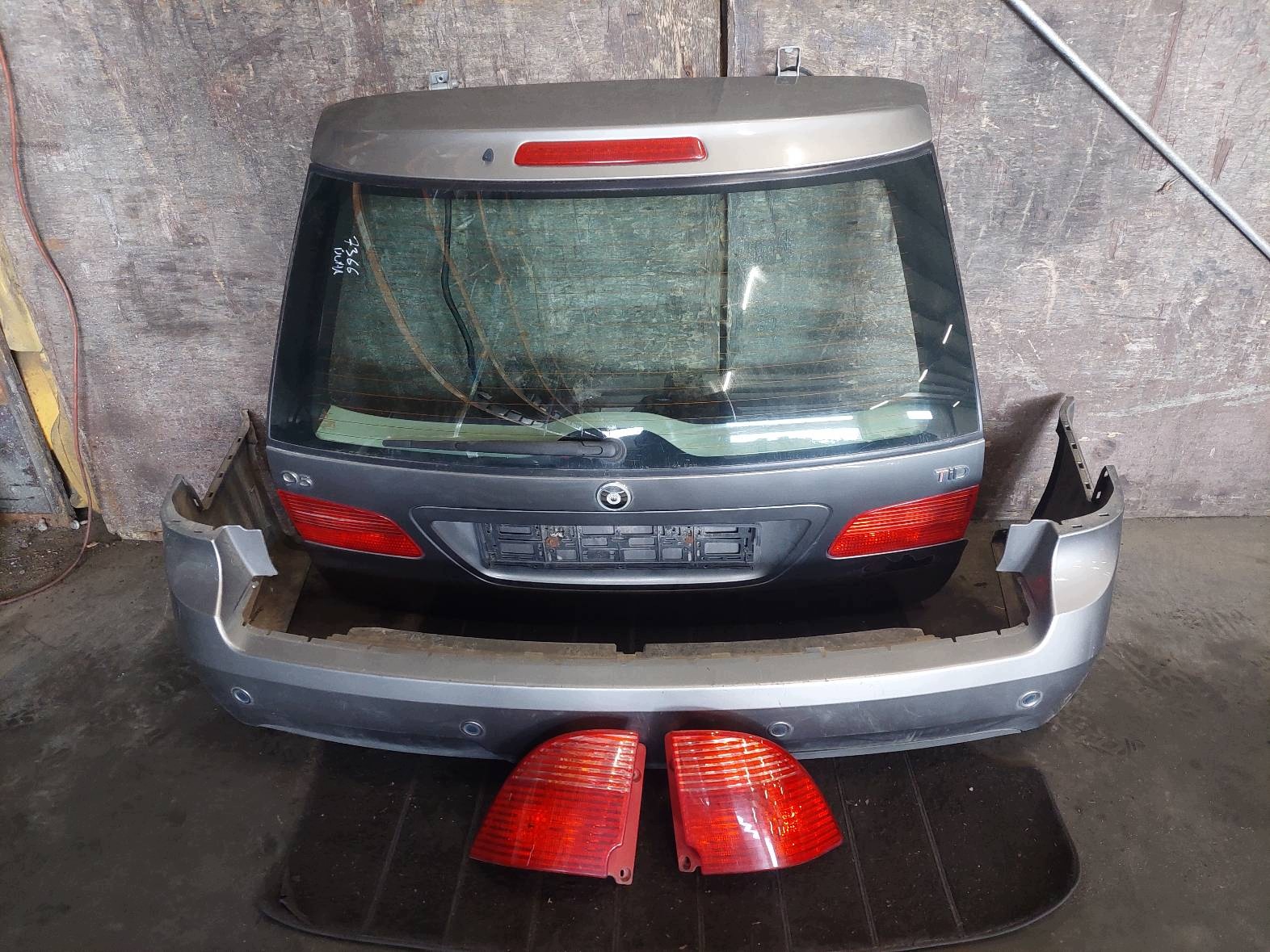 complete rear part SAAB 9-5 279 trunk door boot bumper rear part lights rear part
