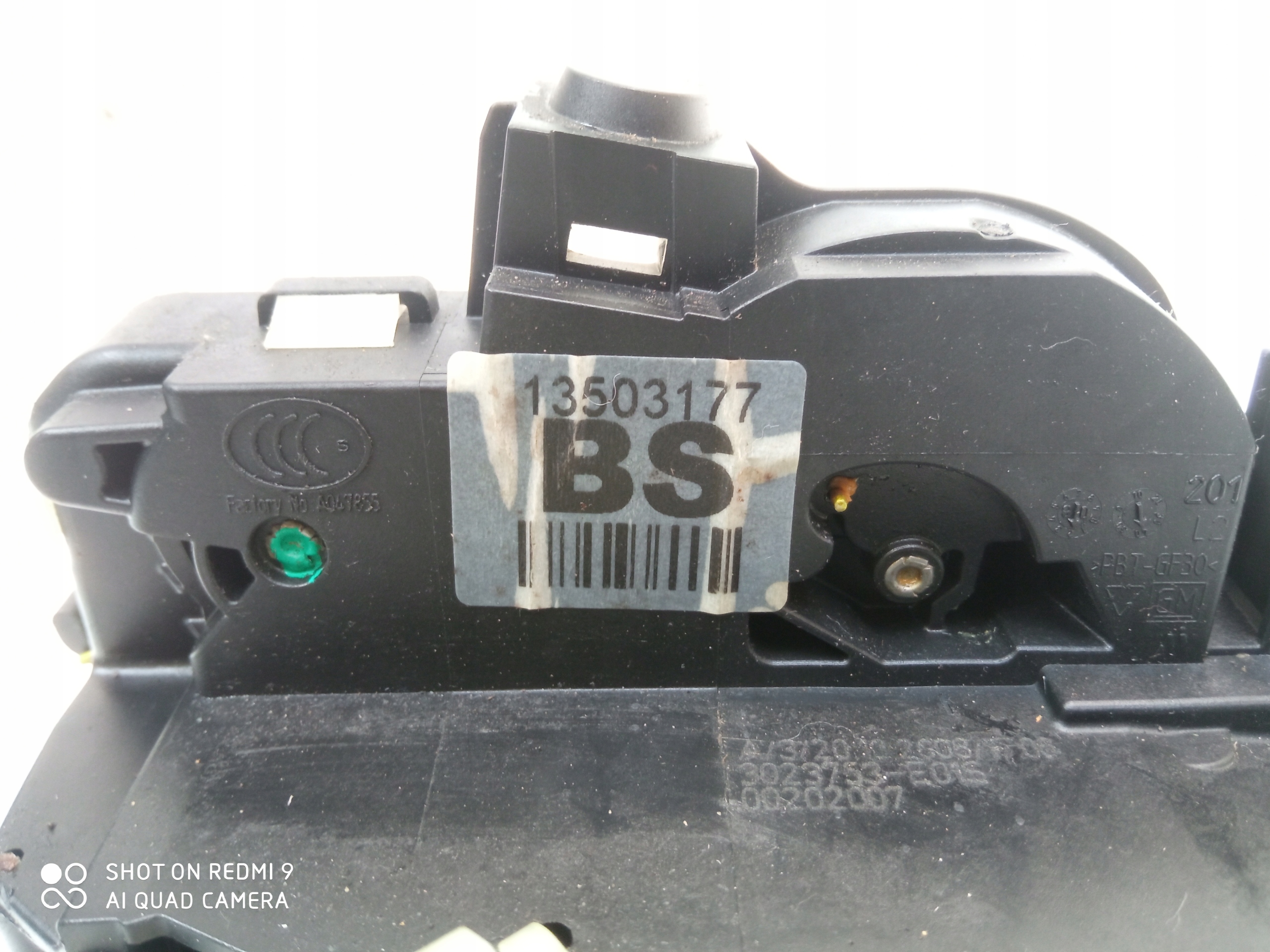 OPEL INSIGNIA lock door left rear part 13503177 BS EU