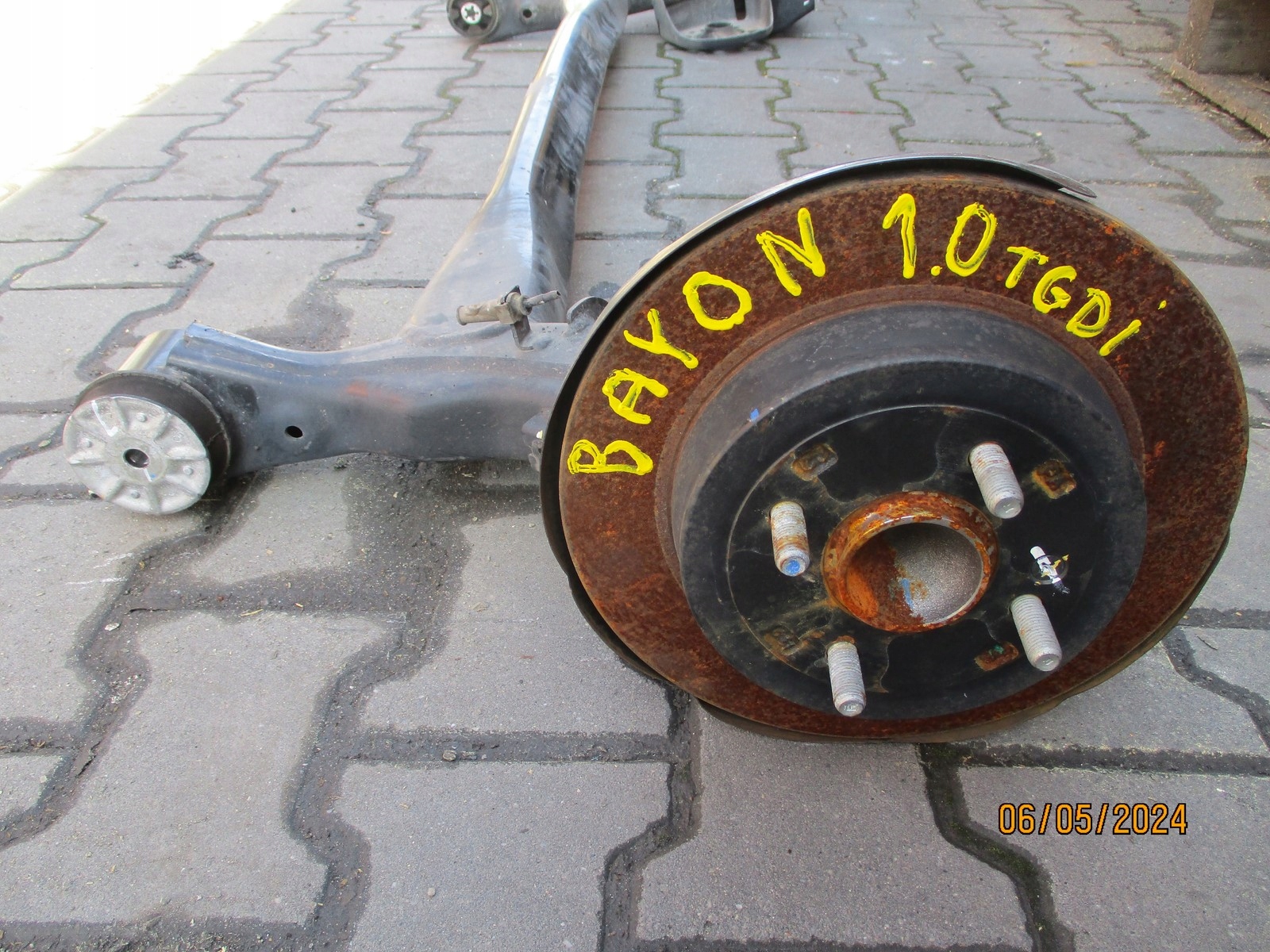 axis rear sususpension HYUNDAI BAYON 1,0TGDI
