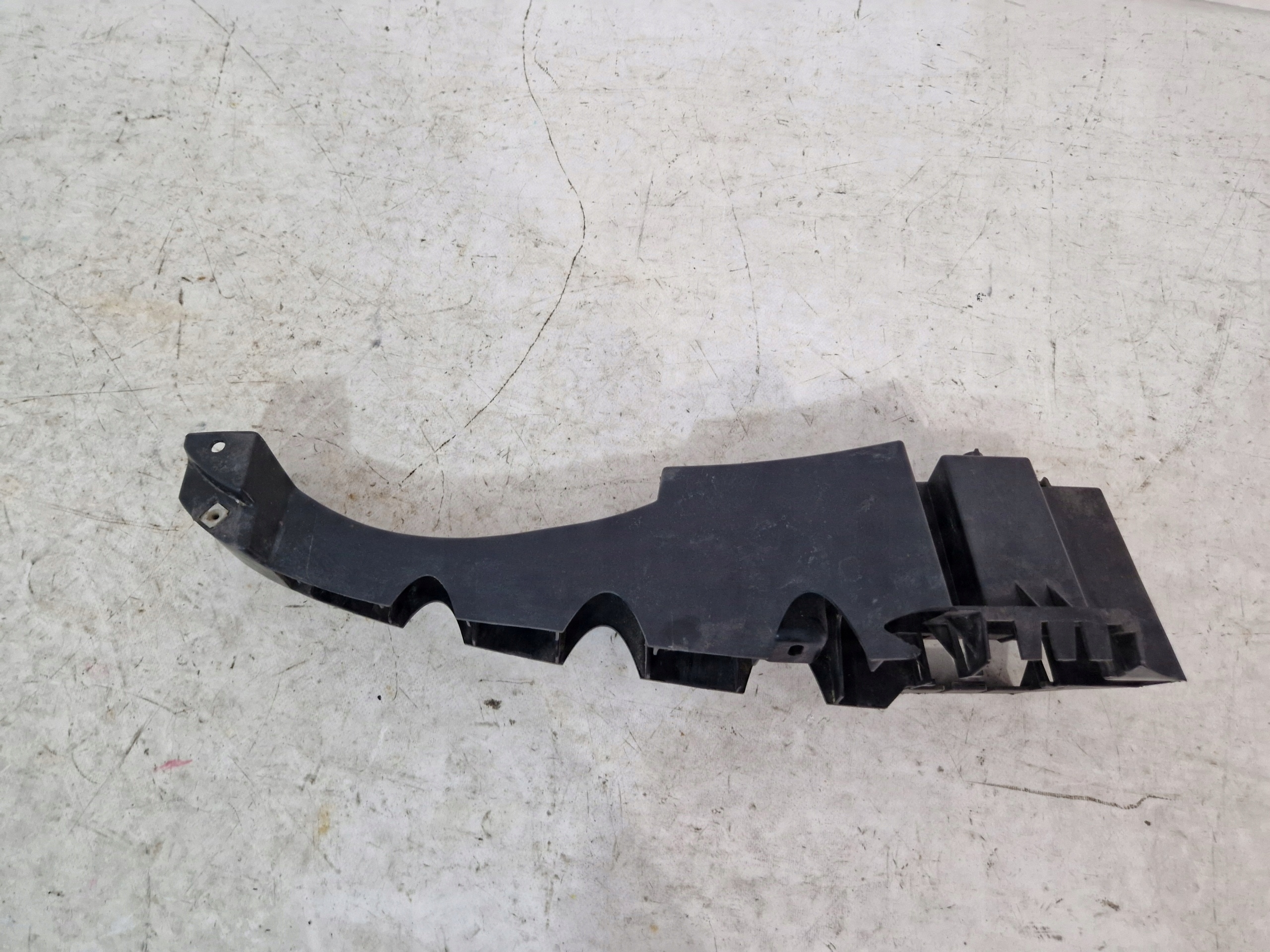 DODGE CHARGER 2015- Support Support plaque Pare choc Gauche Arrière 68231349AD