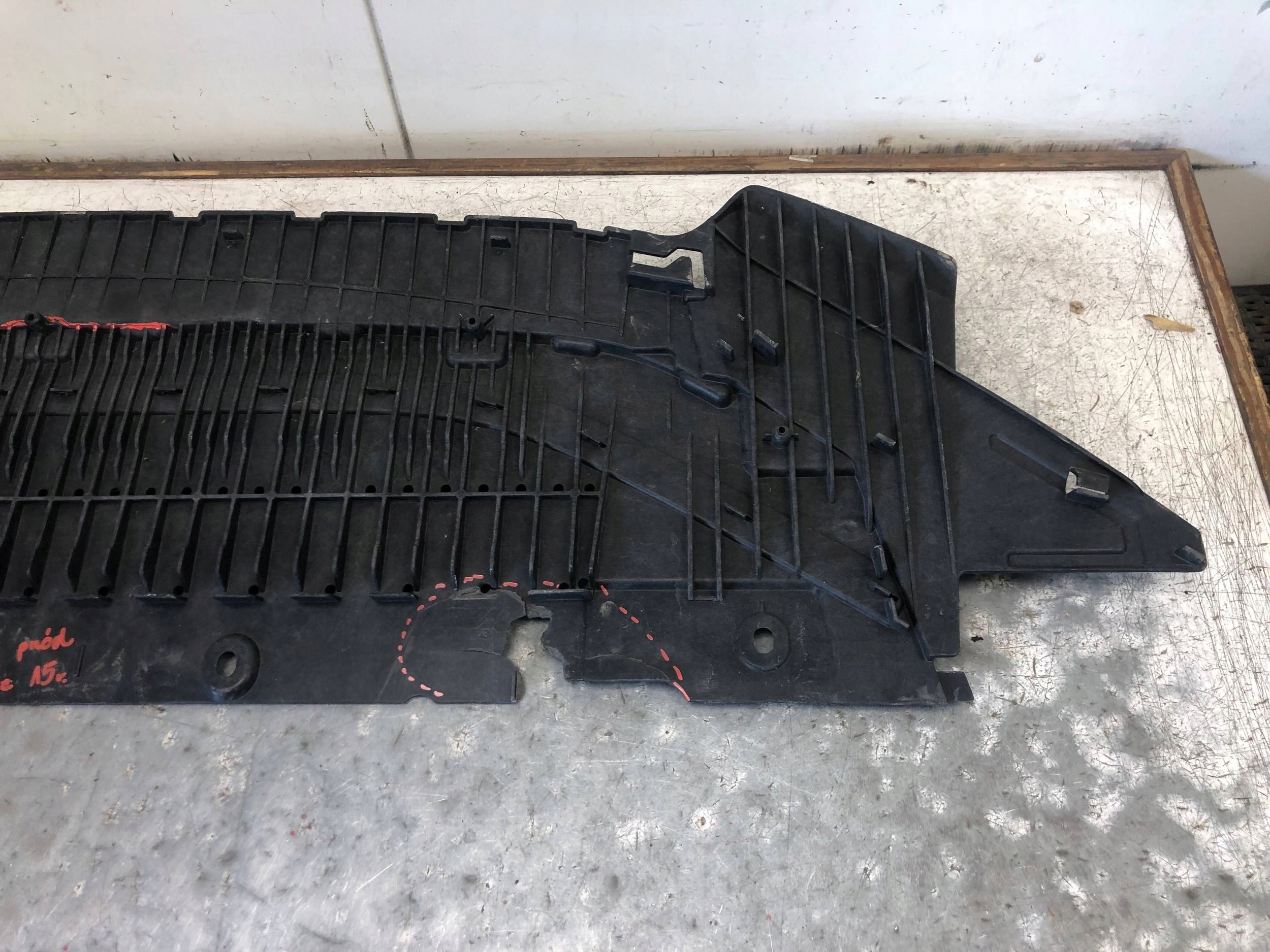 cover below bumper front AUDI A6 C7 4G S-LINE 4G0890432H 4G0807611F
