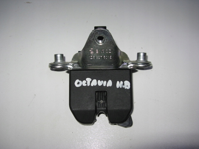 lock bonnet rear part SKODA OCTAVIA II H.B LIFT