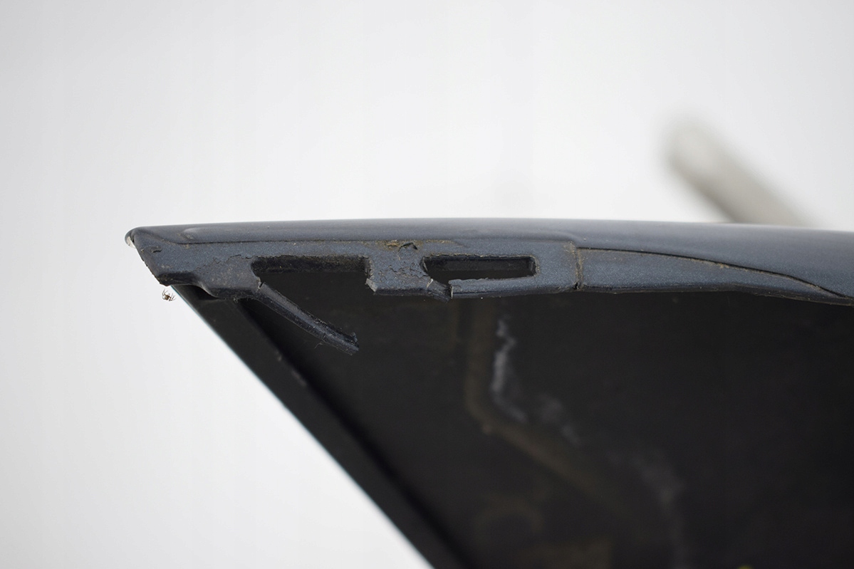 Frontstoßstange vorne VW PASSAT B6 LC5F