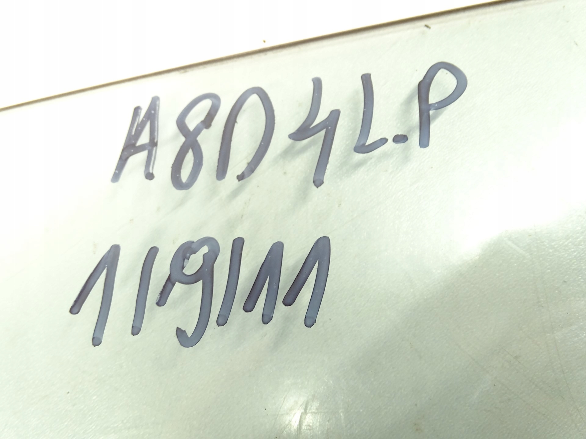 window side left left front front AUDI A8 D4 4H0845021A