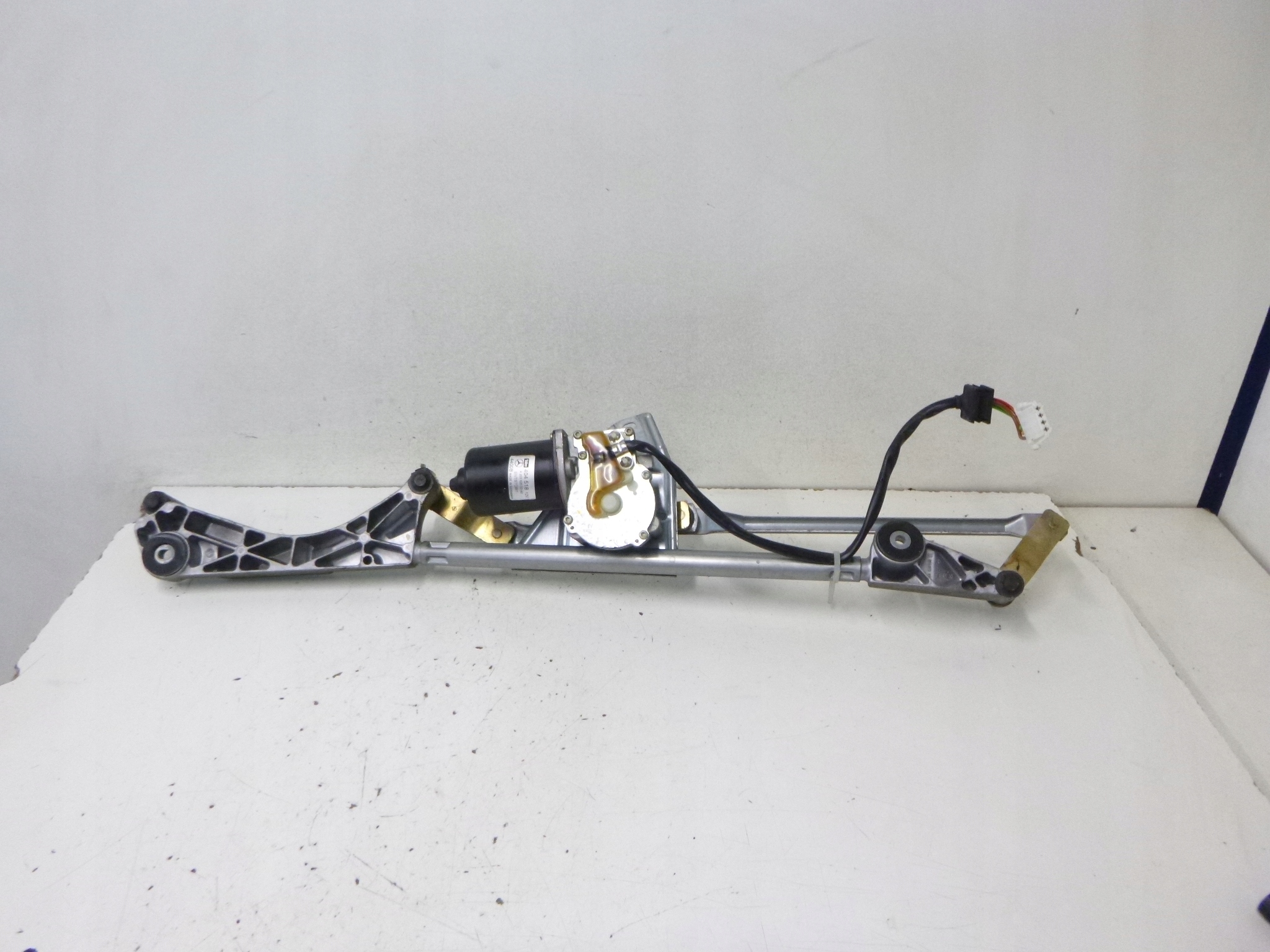 wiper mechanism front Mercedes W203 Coupe 02r.
