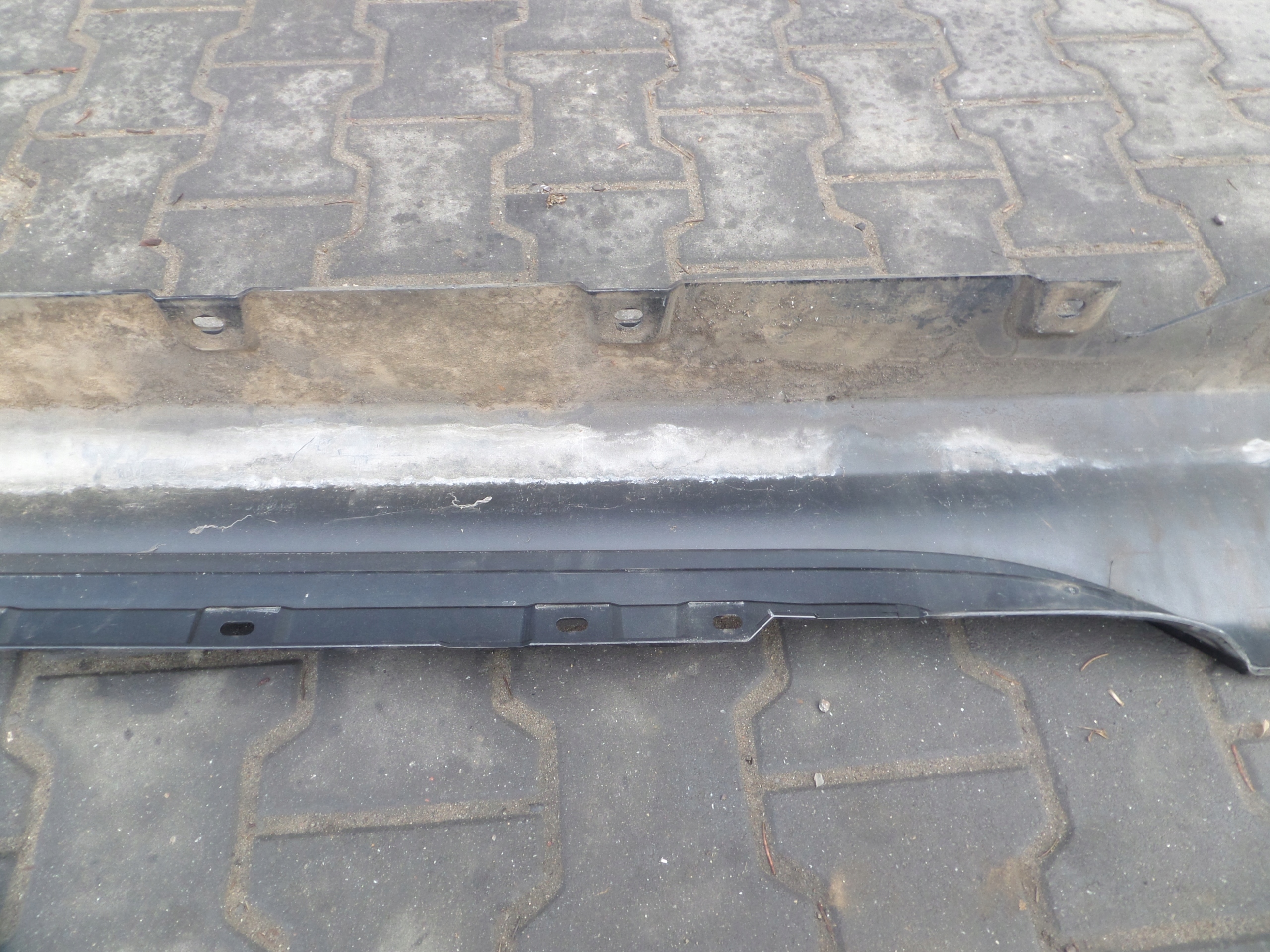BMW 6 F12 F13 left threshold cap threshold 7264543-04 colour 475