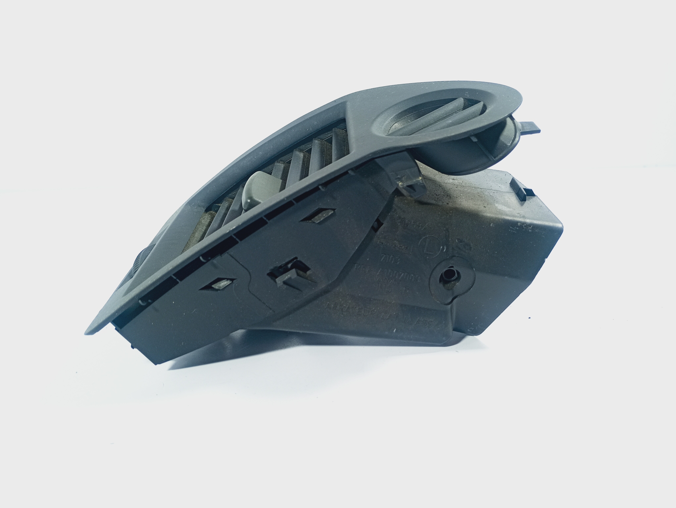 grid air conditioning devices air left driver´s A1007009 RENAULT Megane 2 II 06-09