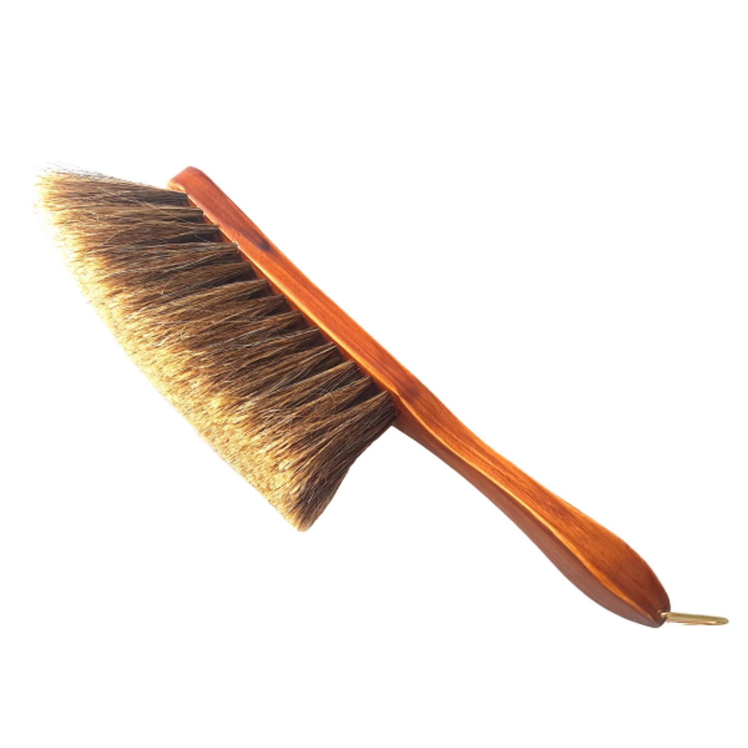 Levně Smetáček z bukového dřeva lakovaný s bělenými koňskými štětinami Lux