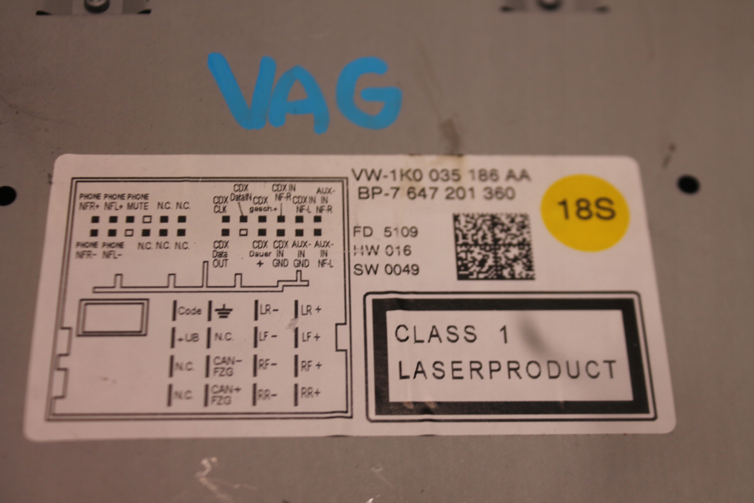 RADIO CD FABRYCZNE 1K0035186AA VW GOLF VI 08-12