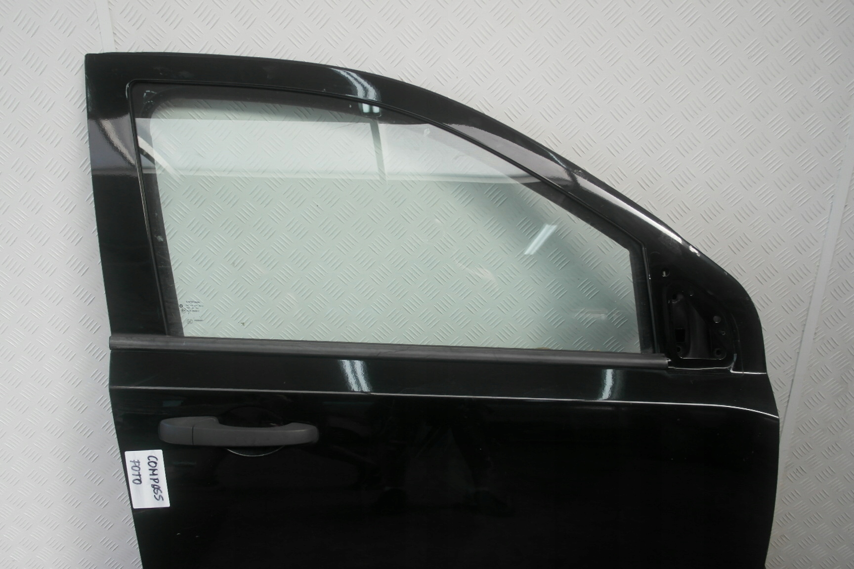 JEEP COMPASS LIFT 11-17 door front right front black,