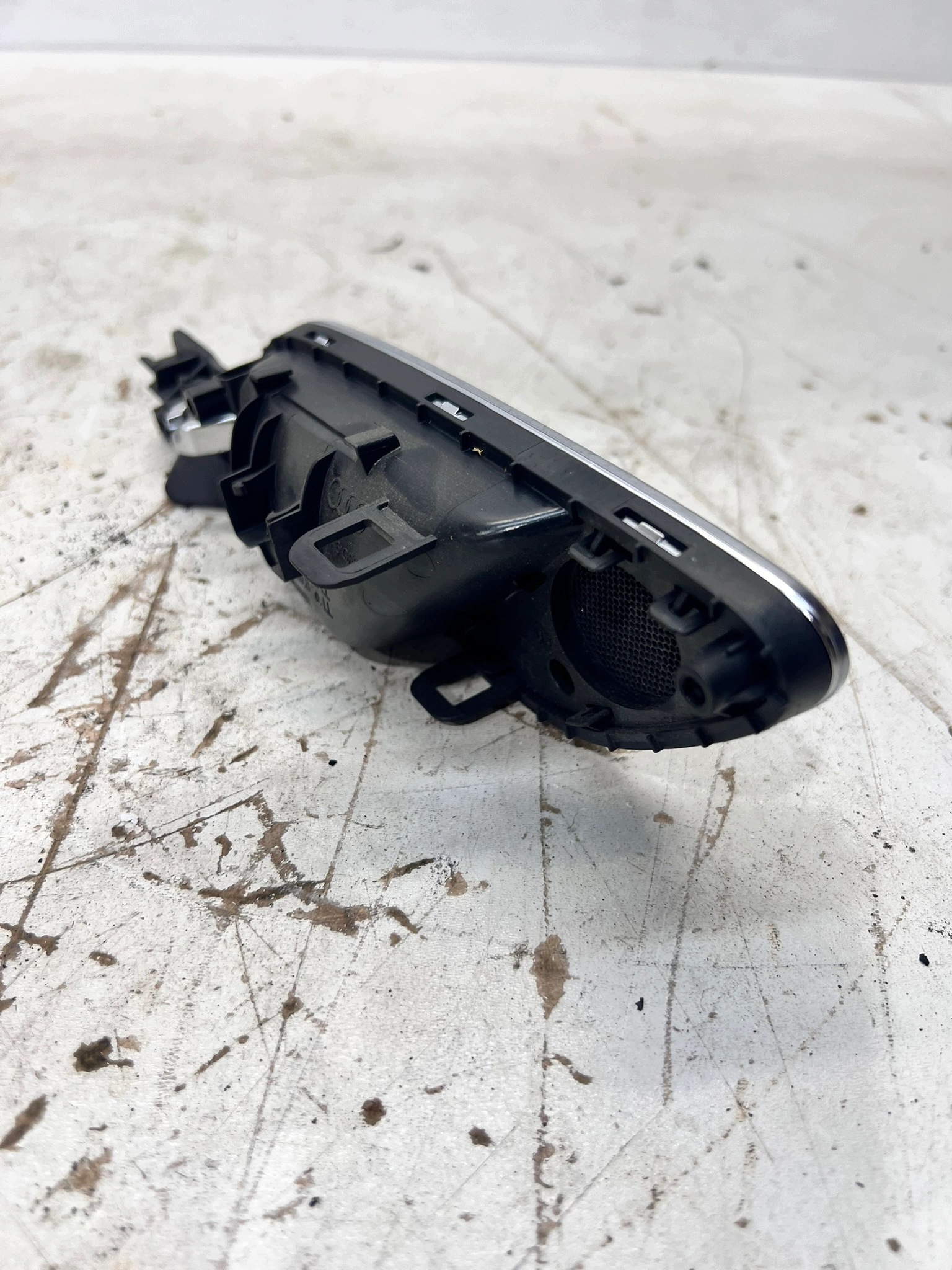 handle inner door right rear part AUDI Q3 8U 8U0839020C