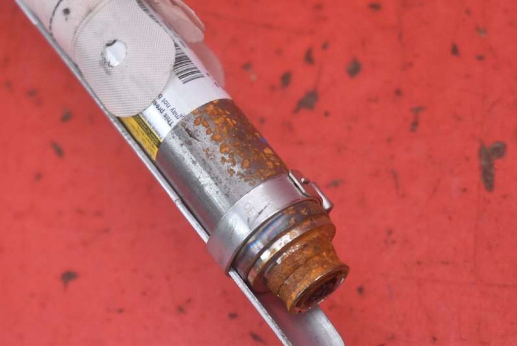 подушки безопасности подушка пиропатрон левый 1005261-00-D tesla MODEL S 12-20