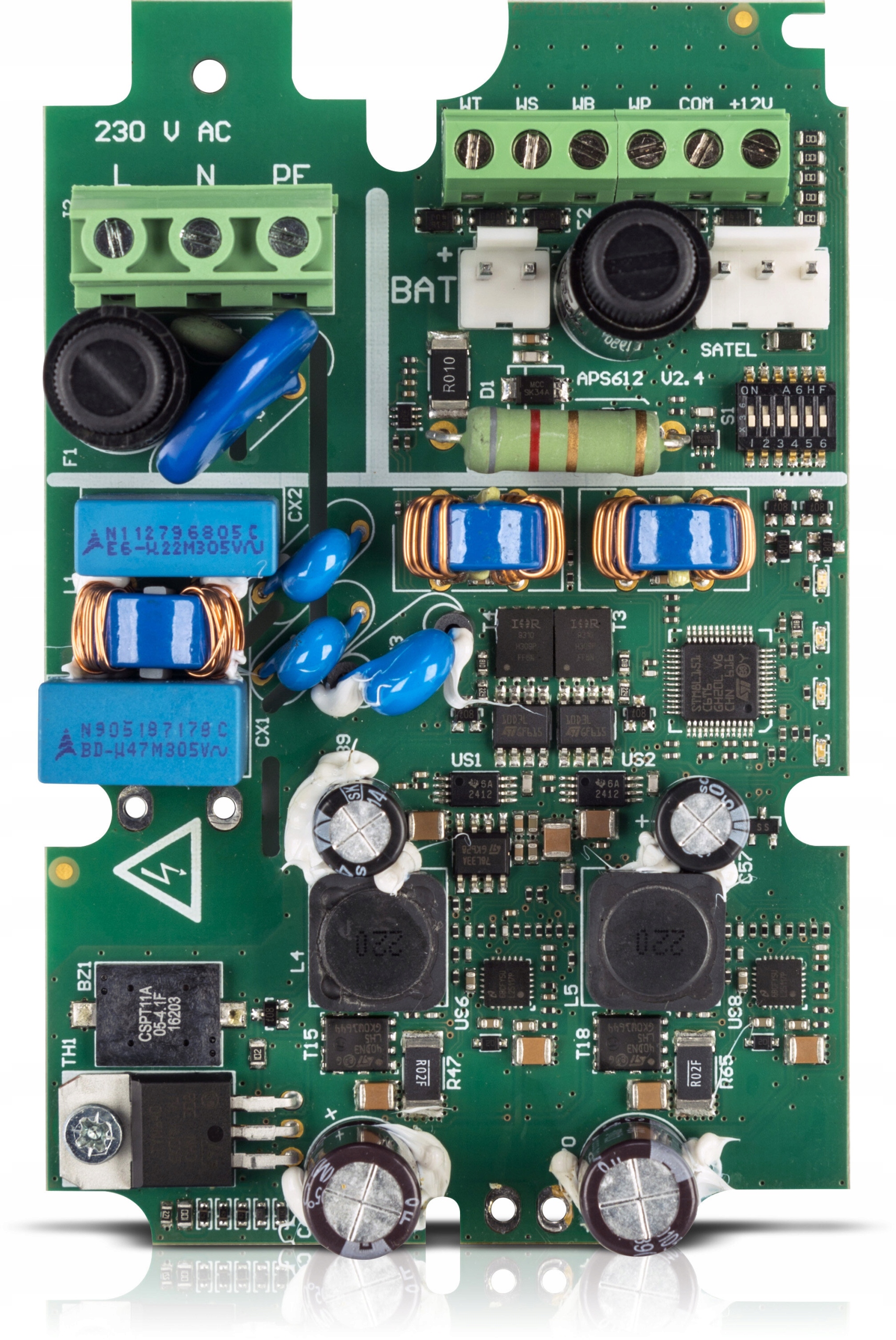 napájací zdroj APS-612