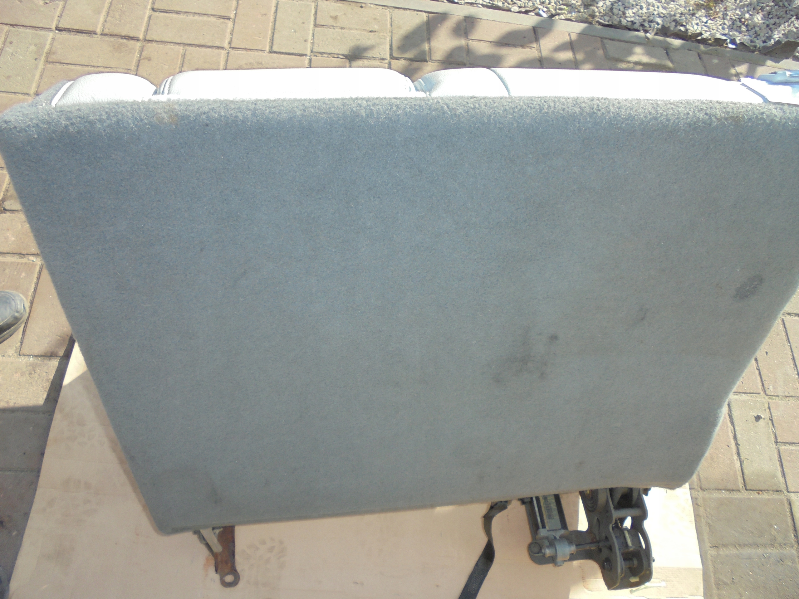 кресло левый зад 3 LINCOLN NAVIGATOR 2004