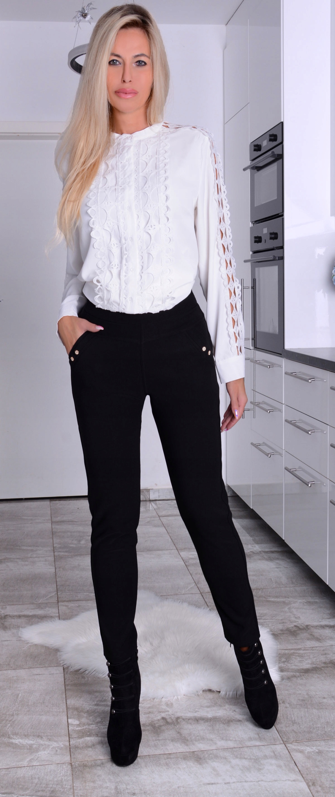 CIEPŁE PROSTE SPODNIE KLASYKA POLAROWE POLARY ZIMOWE MILUSI POLAR 370B Stan (wysokość w pasie) wysoki