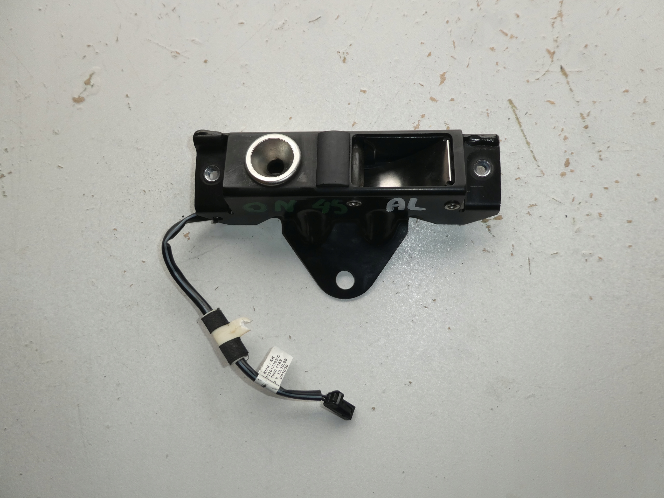 GOLF VI CABRIO lock RYGIEL roofs 8P7871443F