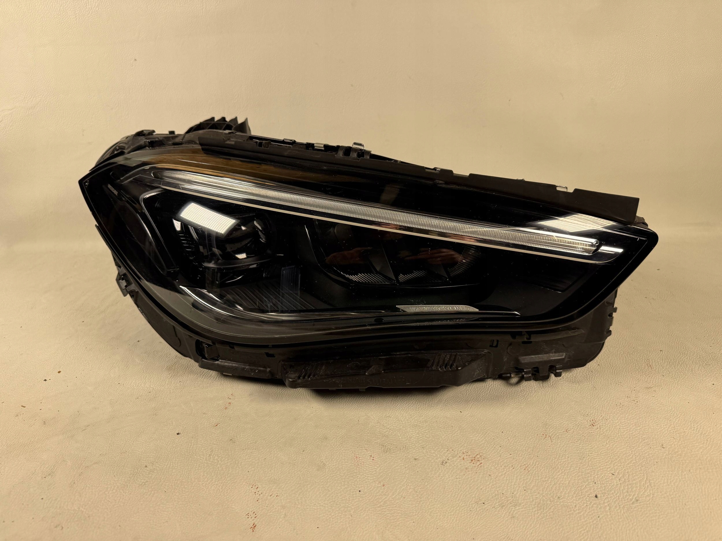 Mercedes CLE A236 light right front front