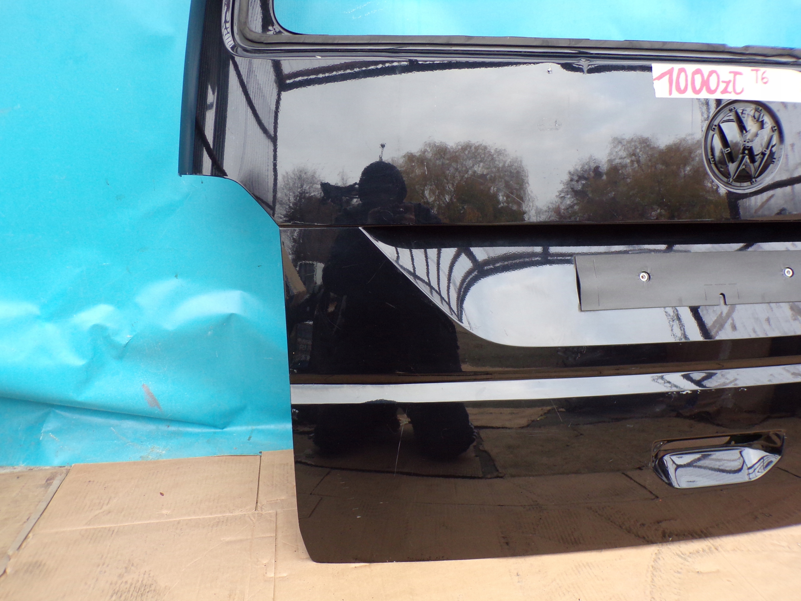 VW T6 CARAVELLE MULTIVAN 16- boot doors