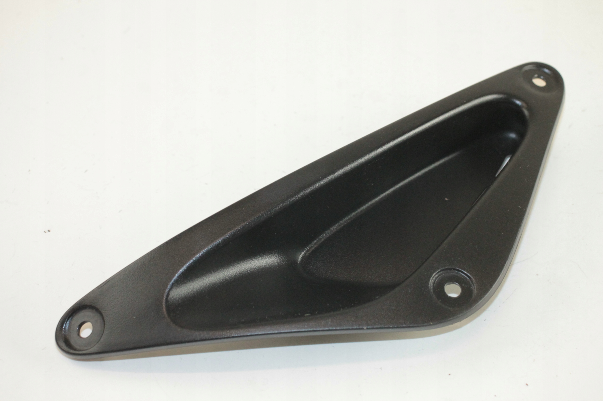 YAMAHA R6 RJ01 RJ03 98-02 ОБТІЧНИК ЗАГЛУШКА РАМИ ПЛАСТИК 