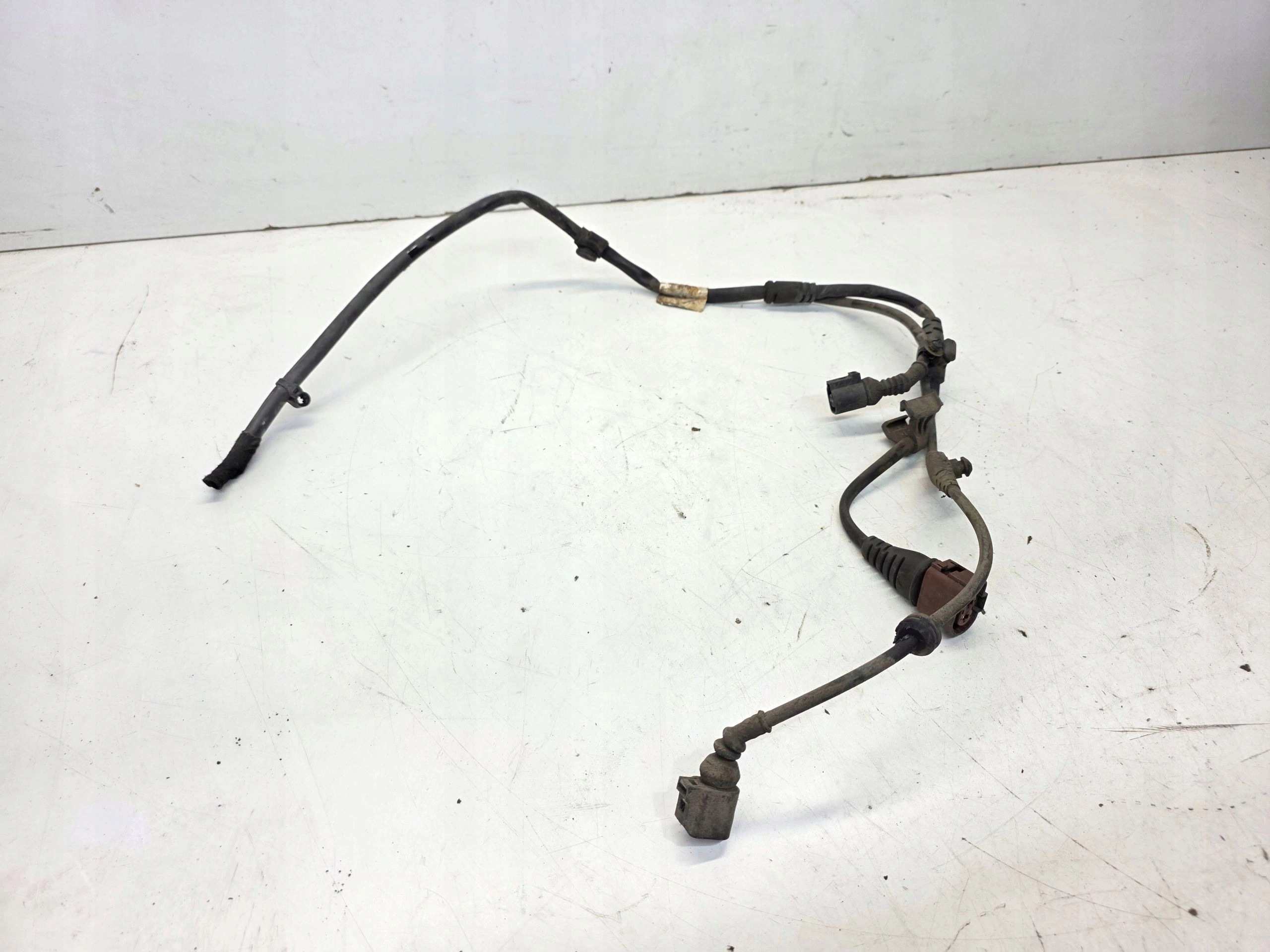 bundle of a caliper left rear part AUDI A6 C6 4F0972253AD original !!!