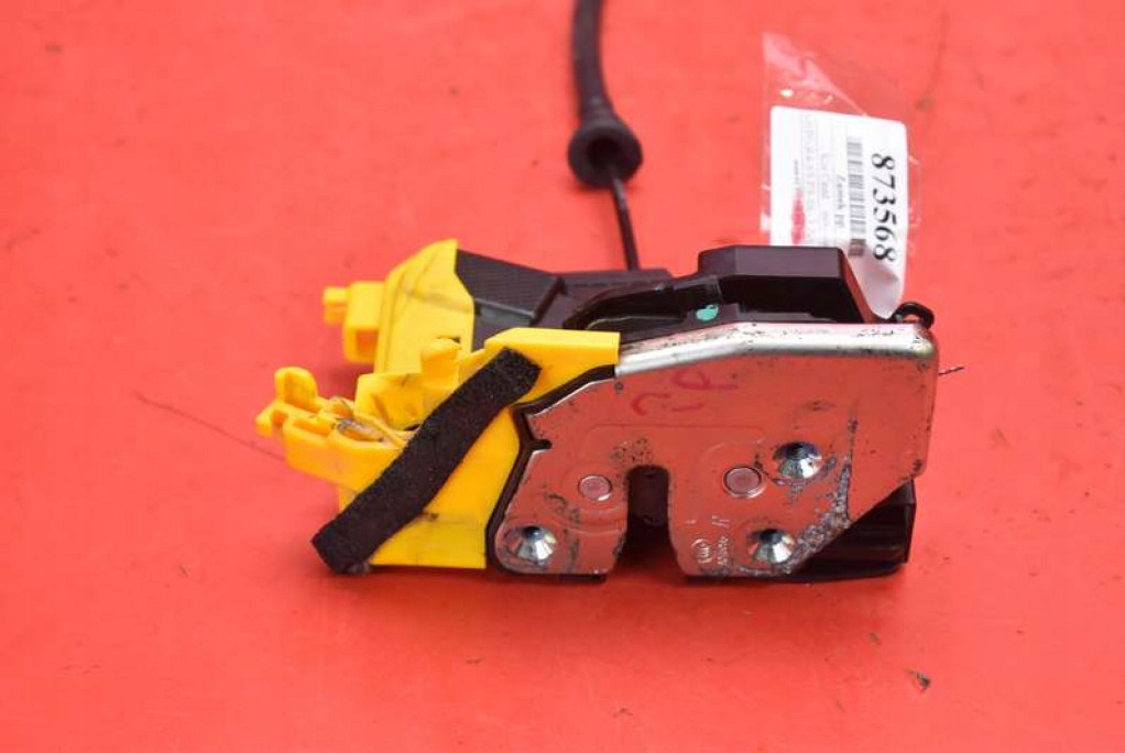 lock door right front front EU 81320-A2310 KIA CEED 2 II 15-18
