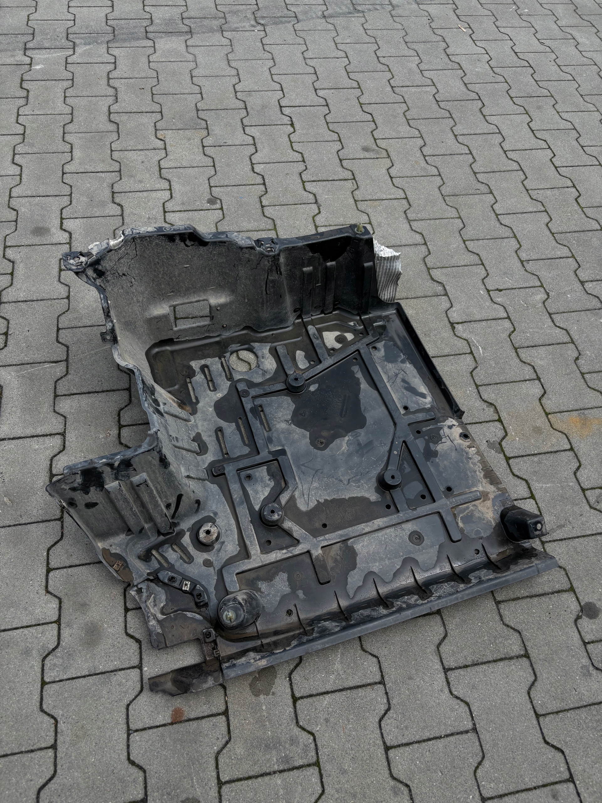 VW T6.1 T6 lift abdeckung Blende Abdeckung Unterfahrschutz 7LA825205