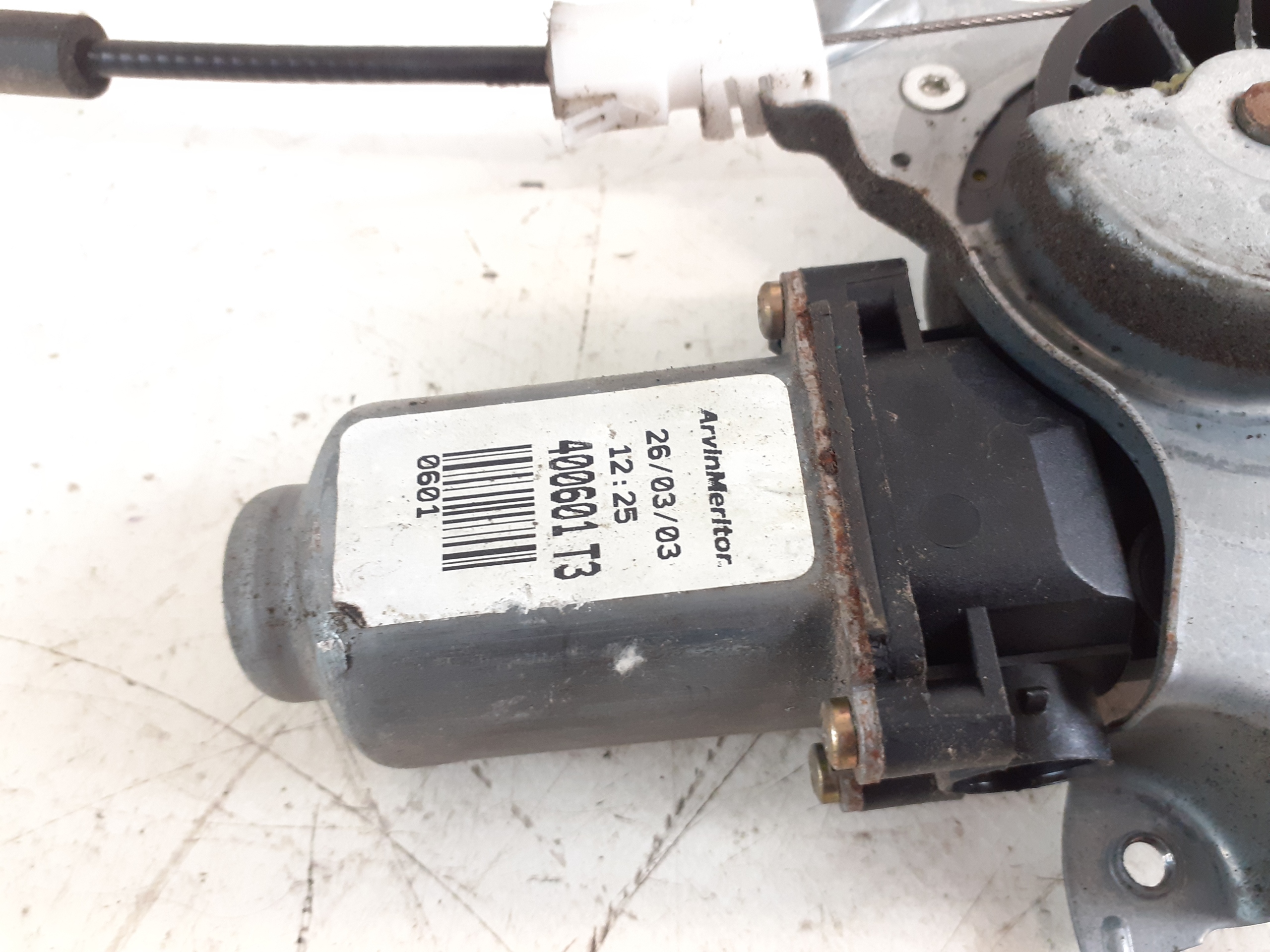 mechanism windows left front NIssan Almera N16