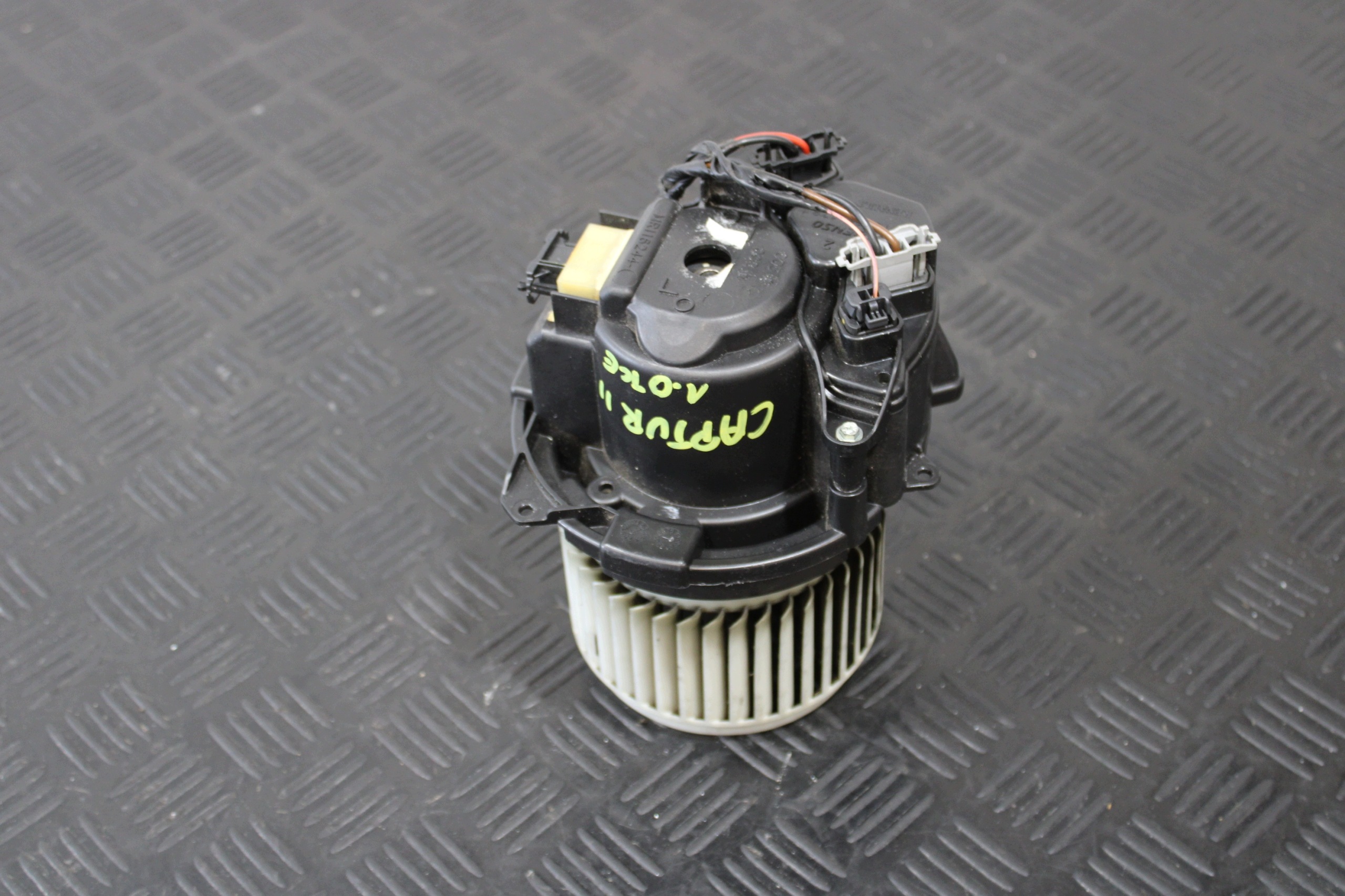 tOPENÍ ventilátor topení MR116244 RENAULT CAPTUR II 2 1.0 TCE