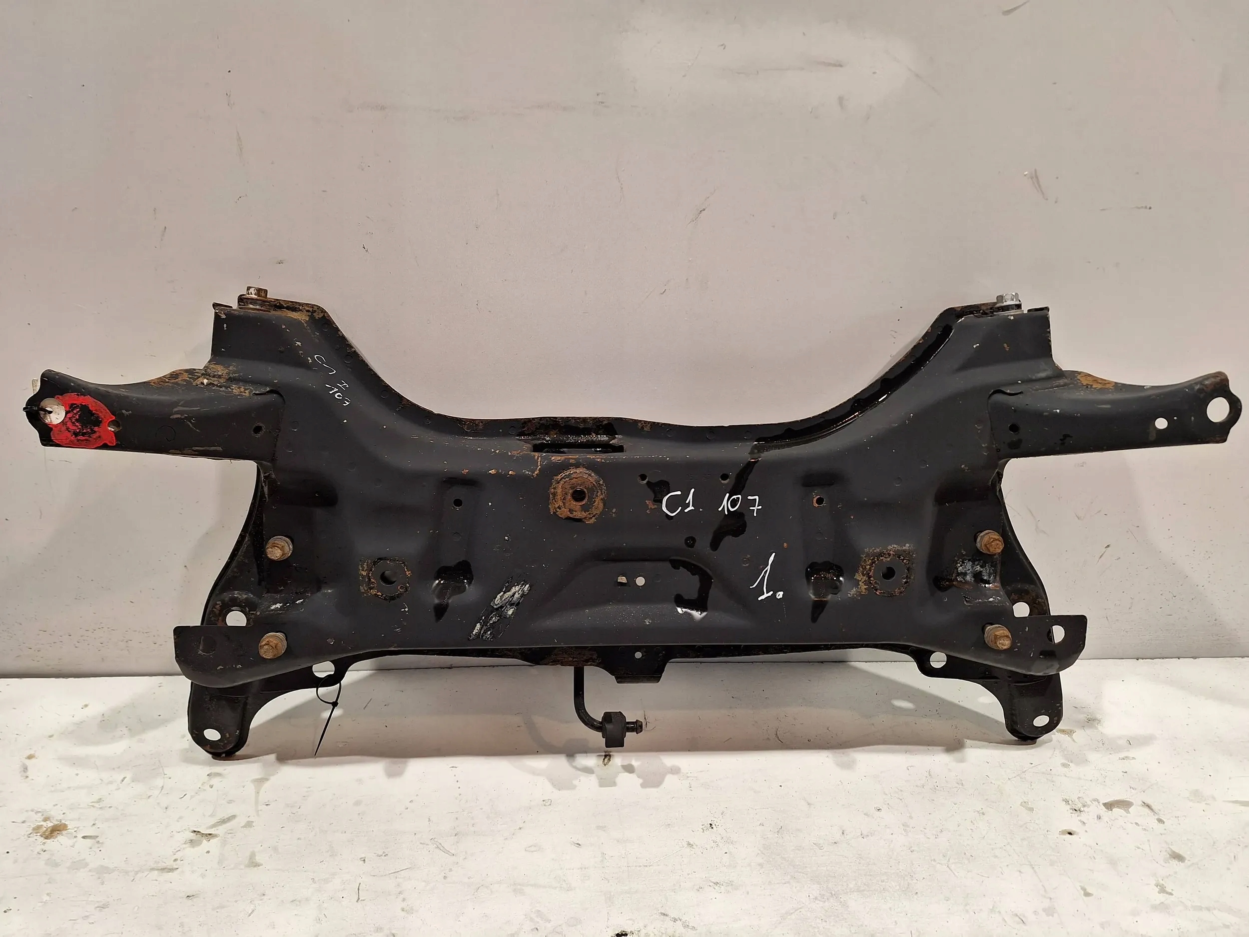 Kołyska przód Peugeot 107 Citroen C1 05-14