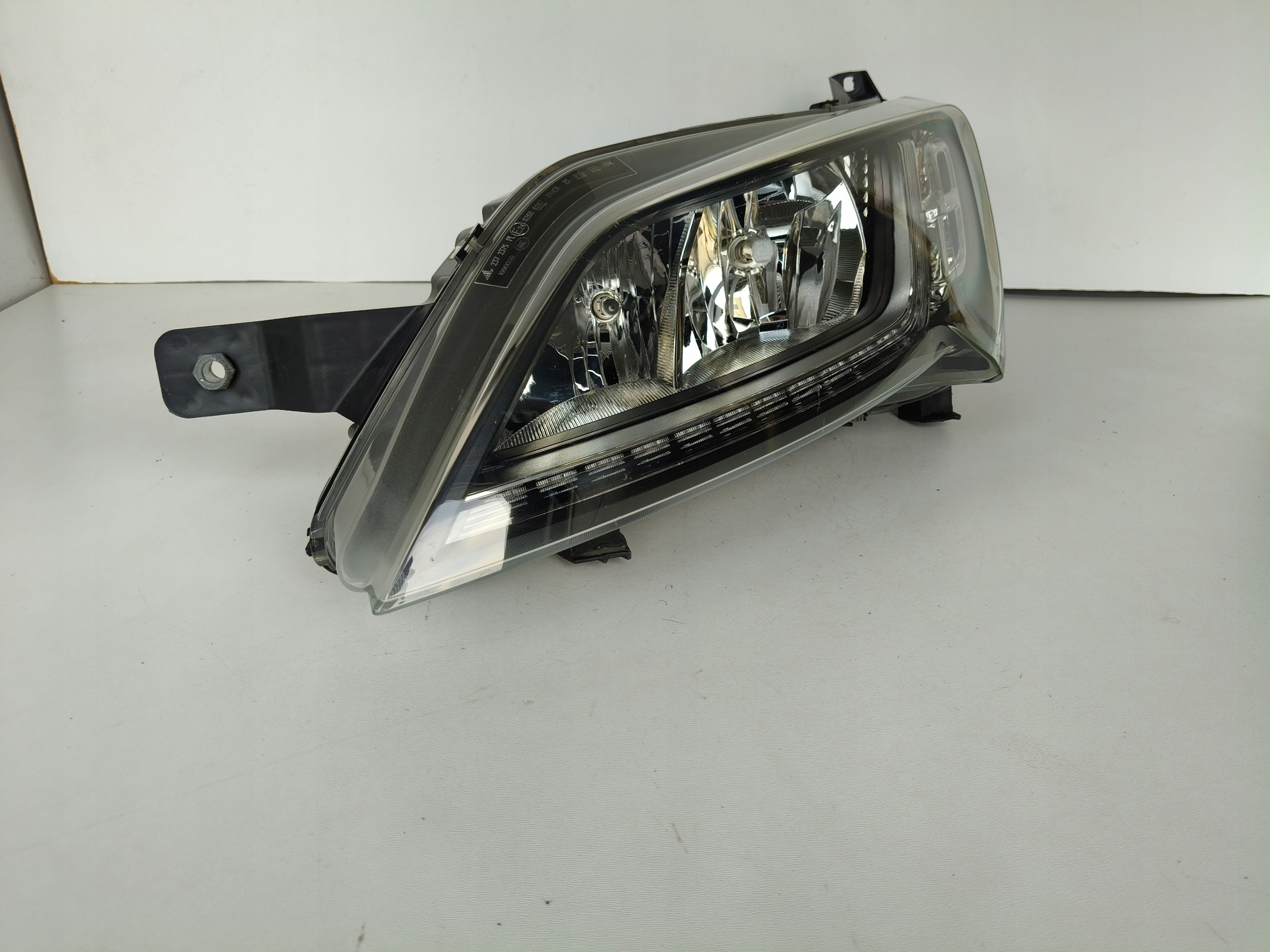light left REFLEKTOR FIAT DUCATO BOXER JUMPER 14- LIFT LED