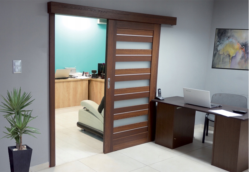 Drzwi PRIM Producent Windoor + FUTRYNA STAŁA Marka Windoor