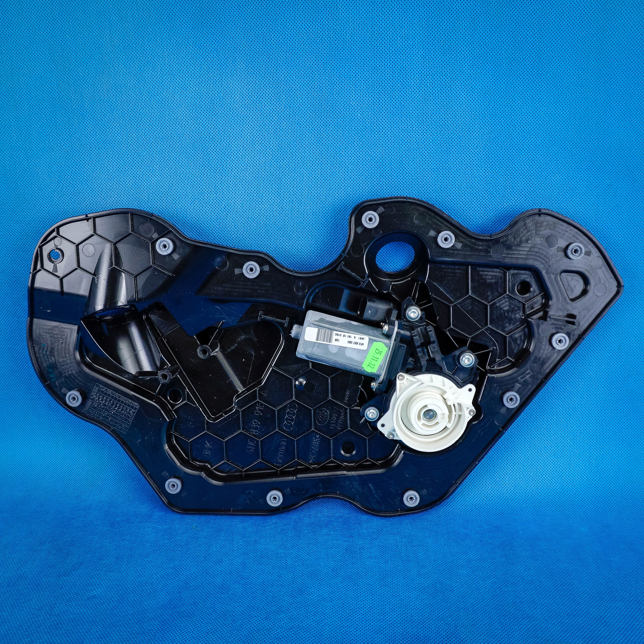 engine dociagu door front rear part right Audi A6 4G A7 4G8 A8 S8 4H 4F0837060