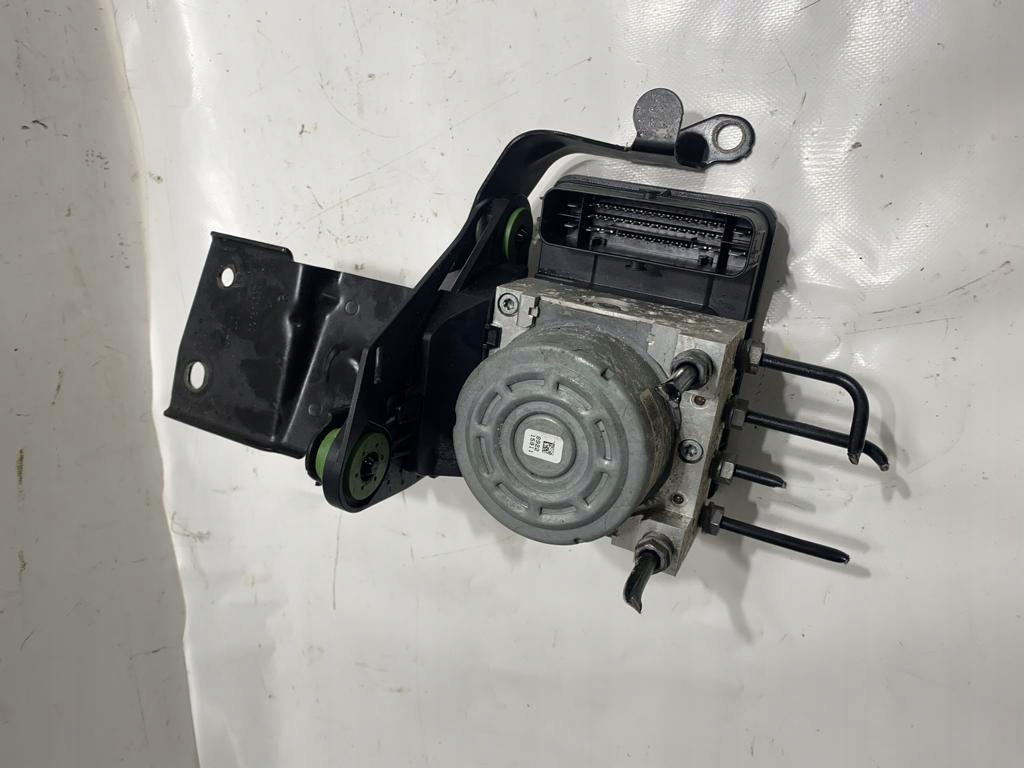 pump ABS brake OCTAVIA IV 22R 5WA614517BL