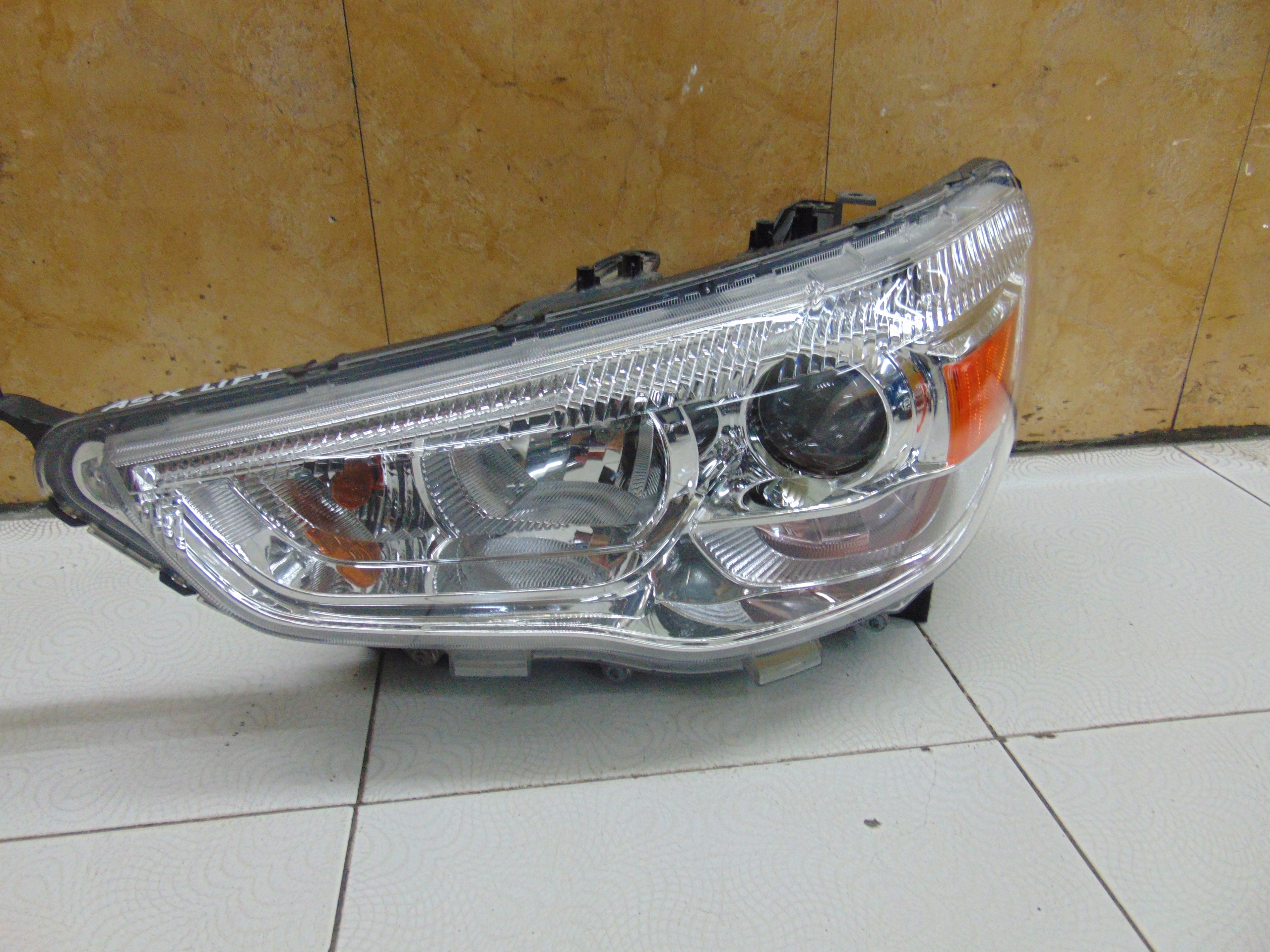 LICHT LEUCHTE VORNE VORNE MITSUBISHI ASX LIFT