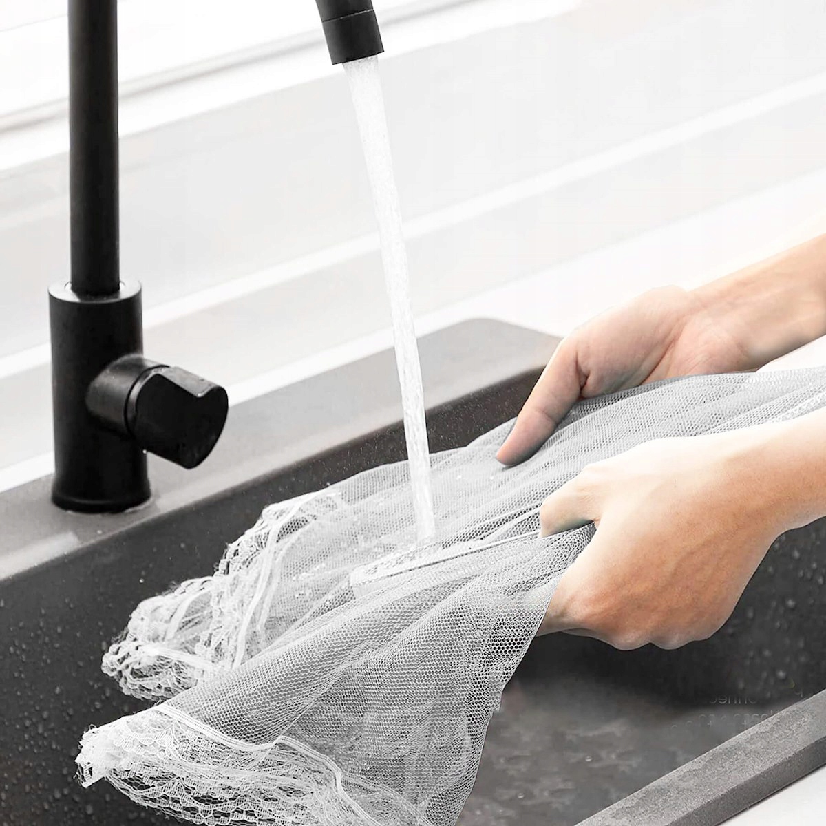 OSŁONA NA JEDZENIE OWOCE ŻYWNOŚĆ MOSKITIERA SIATKA KLOSZ PRZED OWADAMI GRIL Marka Springos