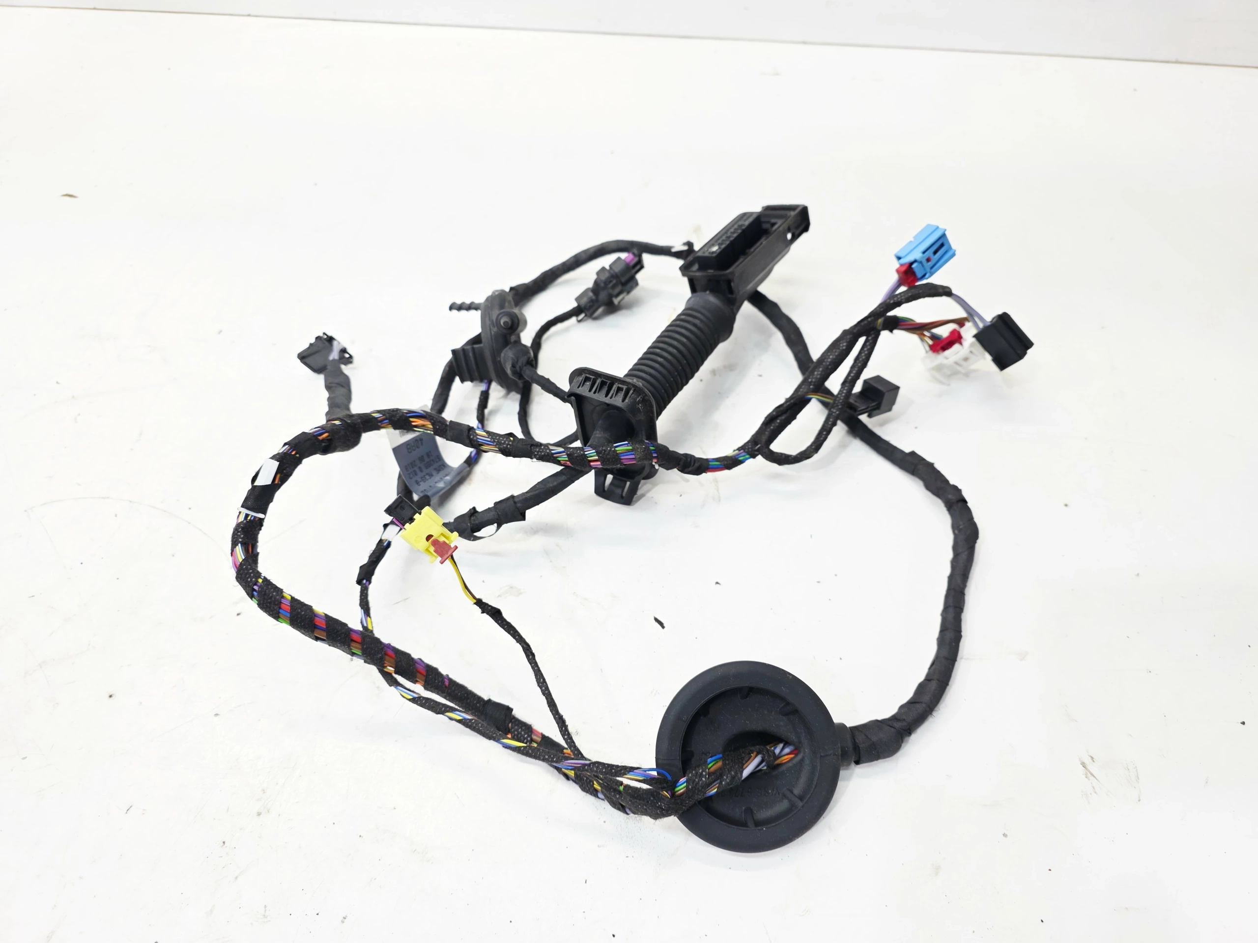 bundle door right front AUDI A3 8V sedan 8V4971030AB