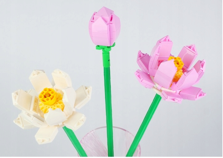 LEGO 40647 CREATOR - KWIATY LOTOSU Wiek dziecka 8 lat +