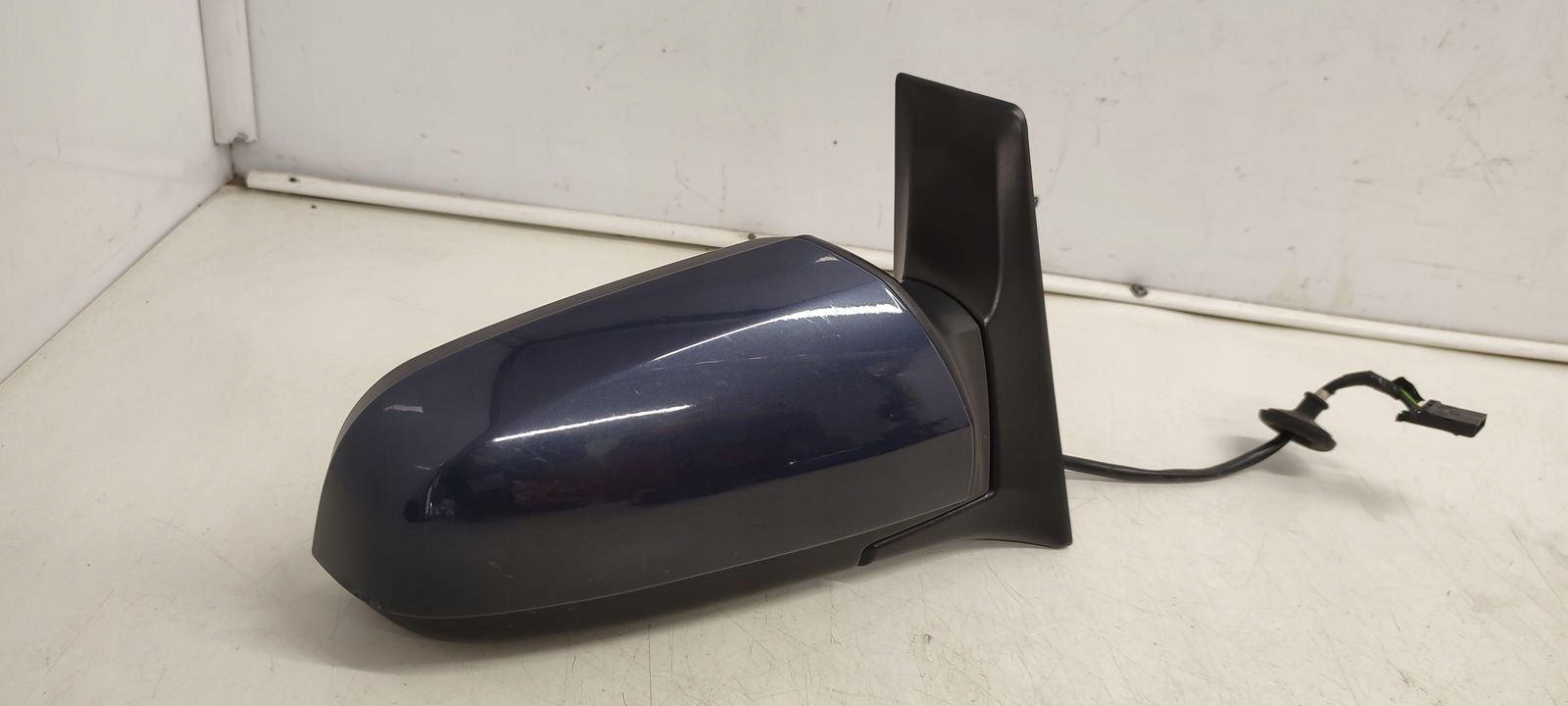 mirror right Opel Zafira B 1,9 CDTI Z168
