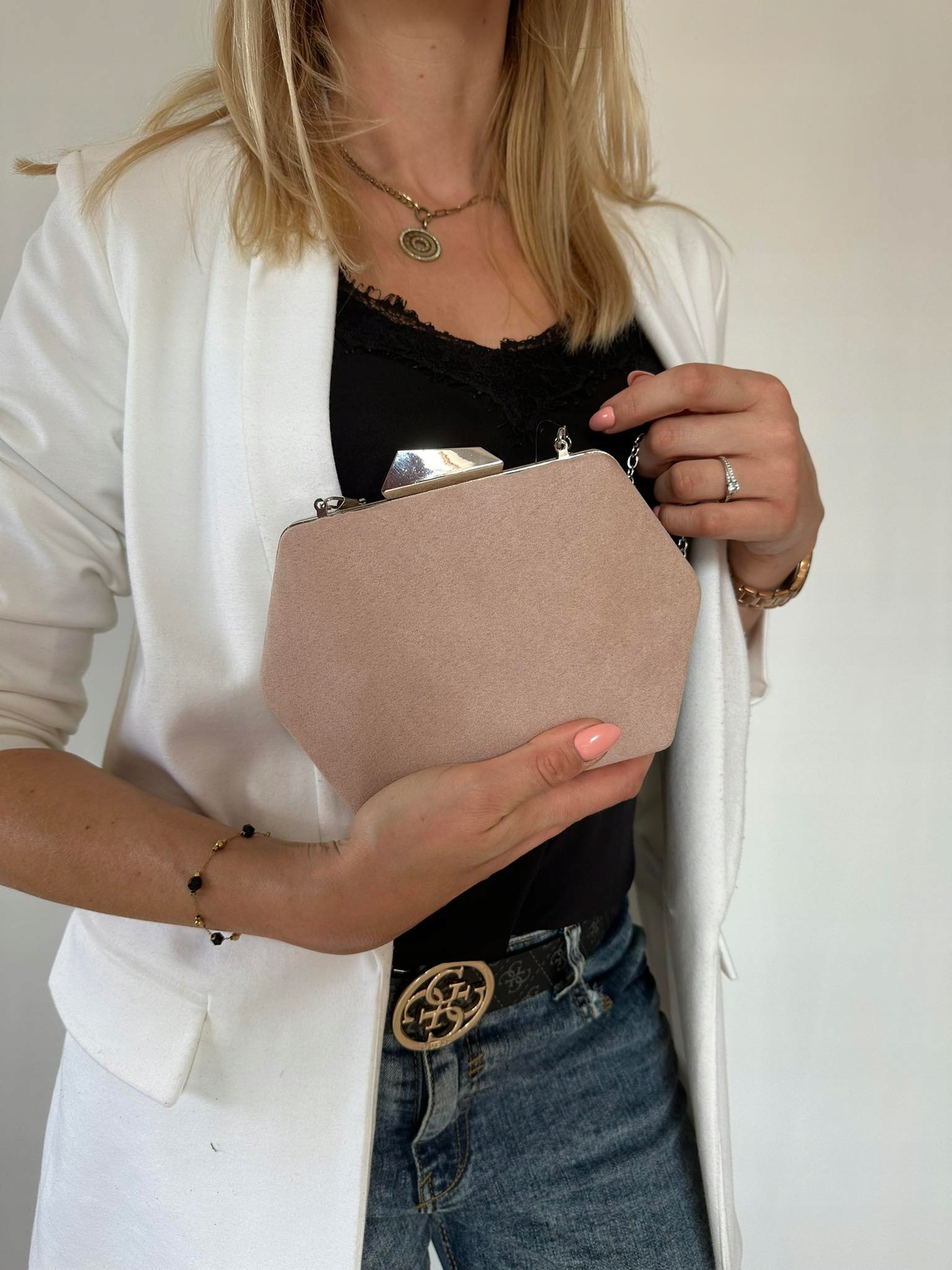 PUZDERKO KOPERTÓWKA ZAMSZ CAPPUCCINO Kolor okuć srebrny