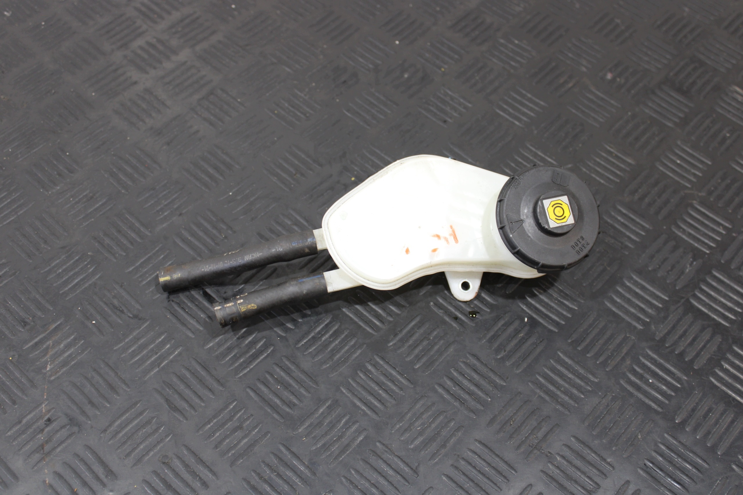 vaschetta serbatoio liquido freni HONDA HRV H-RV III 3 2021- 1,5H