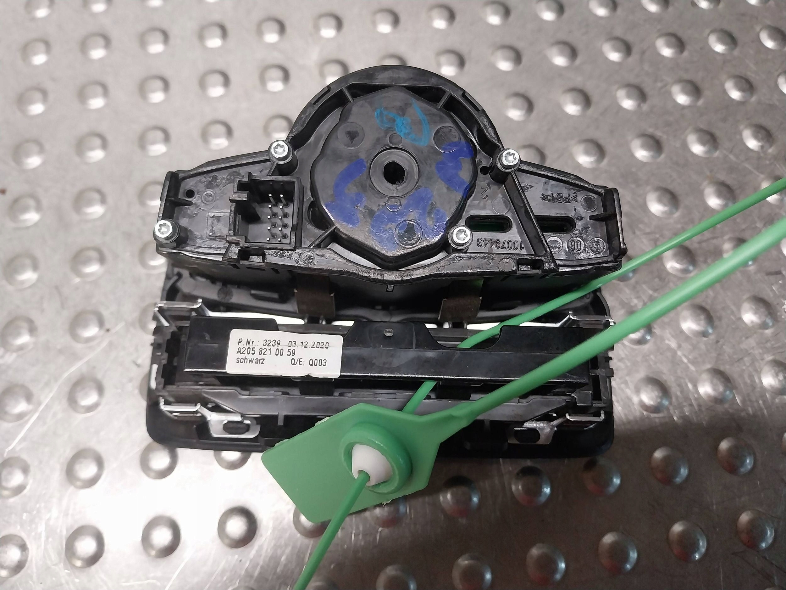 switch light switch A2059051810 MERCEDES GLC W253 C W205