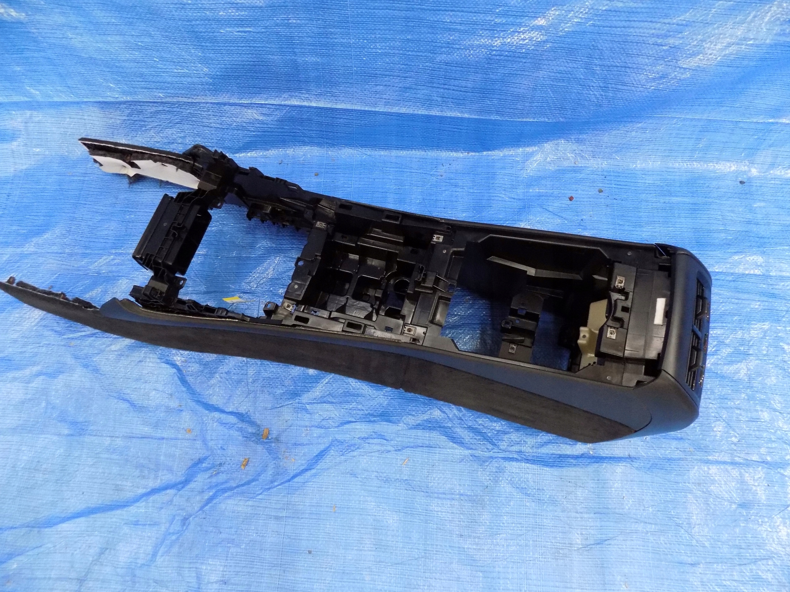 TUNEL mitte BMW X5 G05 20R 3,0 45E