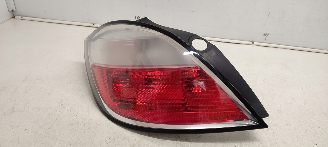 light rear part rear left Opel Astra H