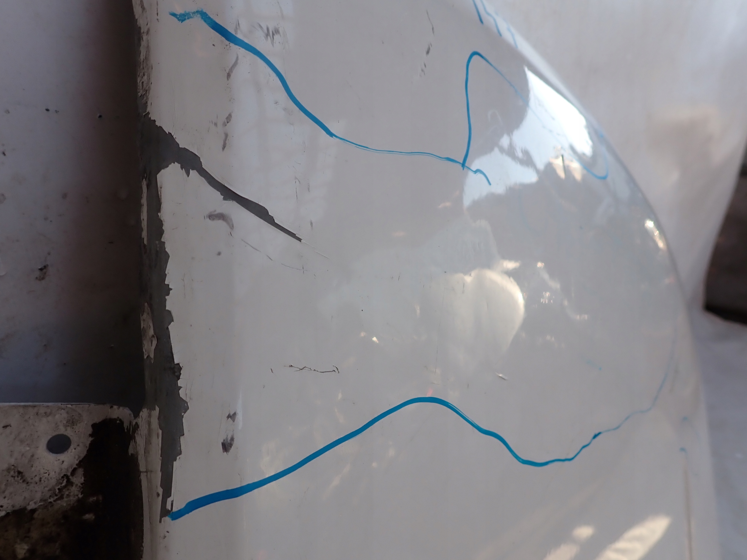 VW CRAFTER and 1 06-16 fender front front left