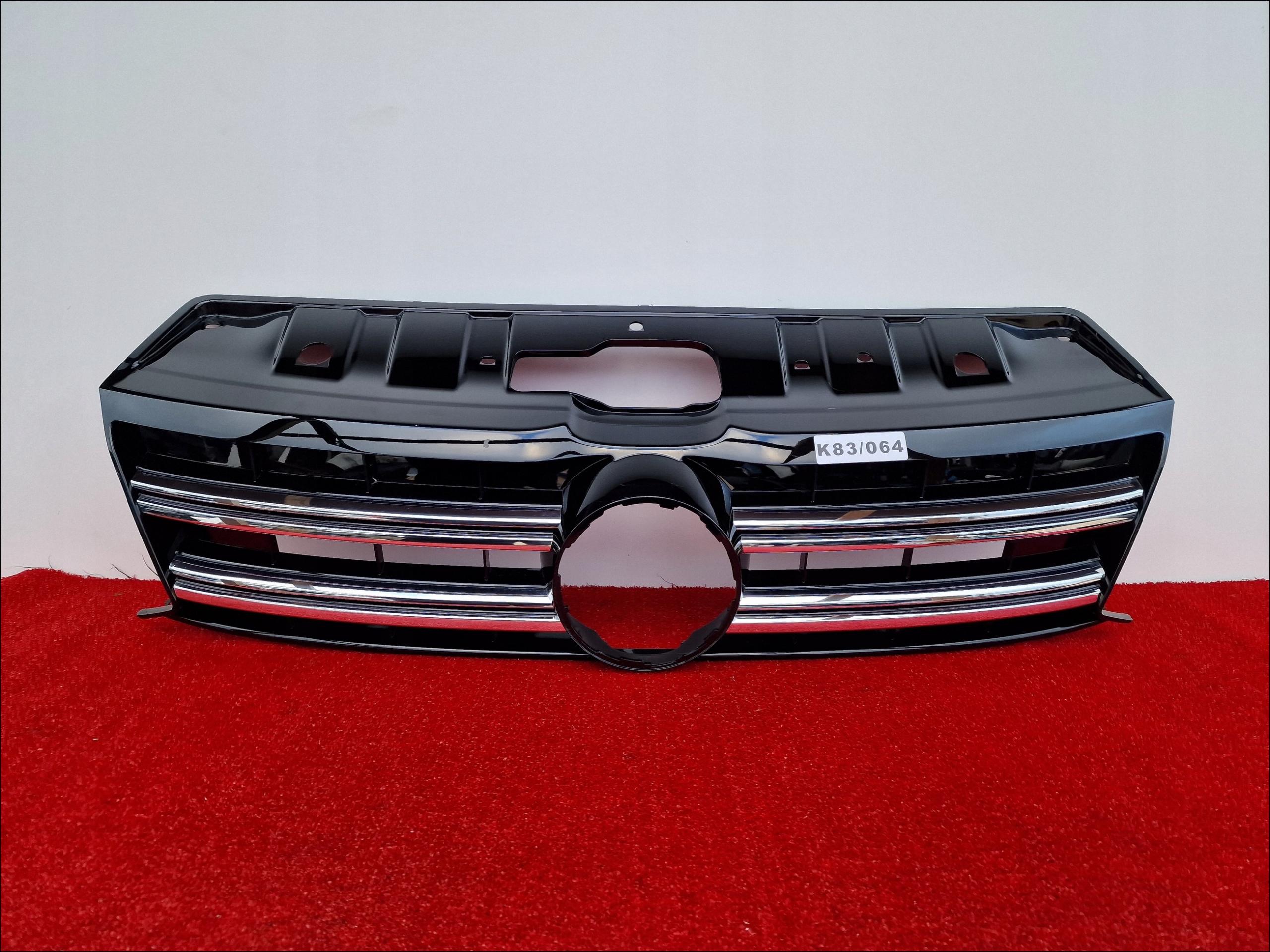 VW AMAROKh7 ПОСЛЕ РЕСТАЙЛИНГА 14-18 ГОД РЕШЁТКА РЕШЕТКА РАДИАТОРА NOWKAh7853651 K83/064