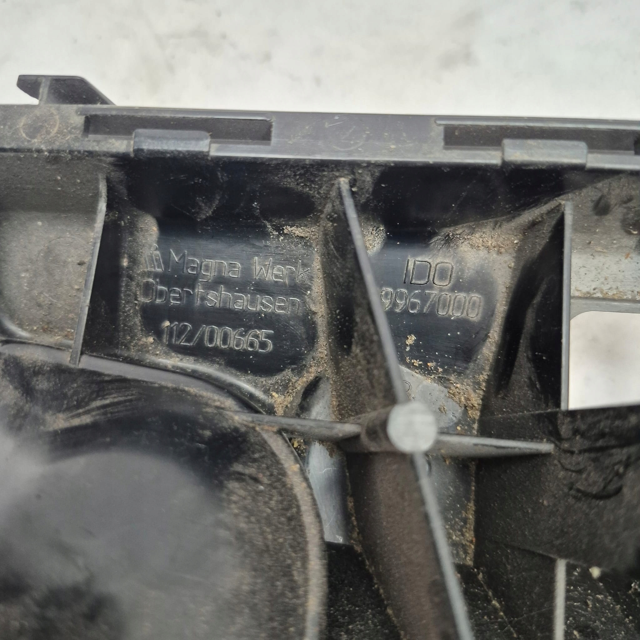 MERCEDES CLA and 1 C117 13-19 bracket holder support left rear part
