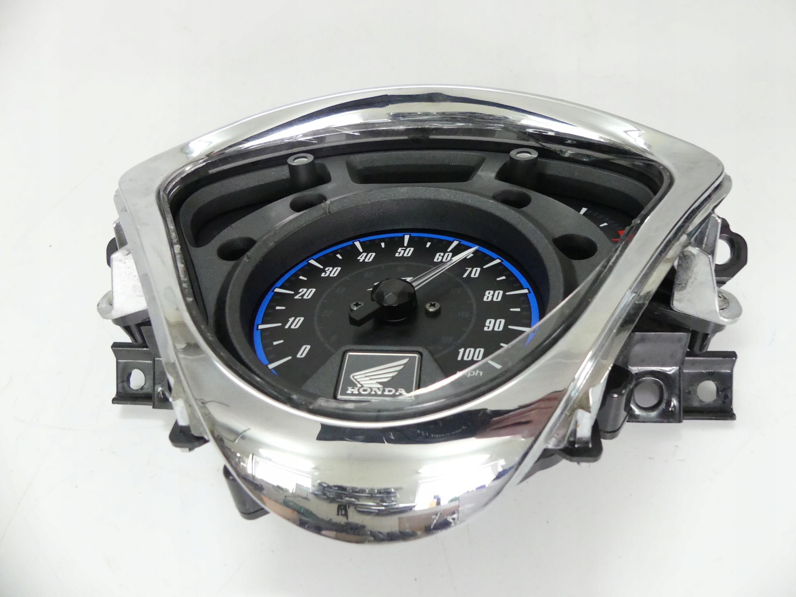 СЧЕТЧИК СПИДОМЕТР КРЫШКА HONDA SH 300 17